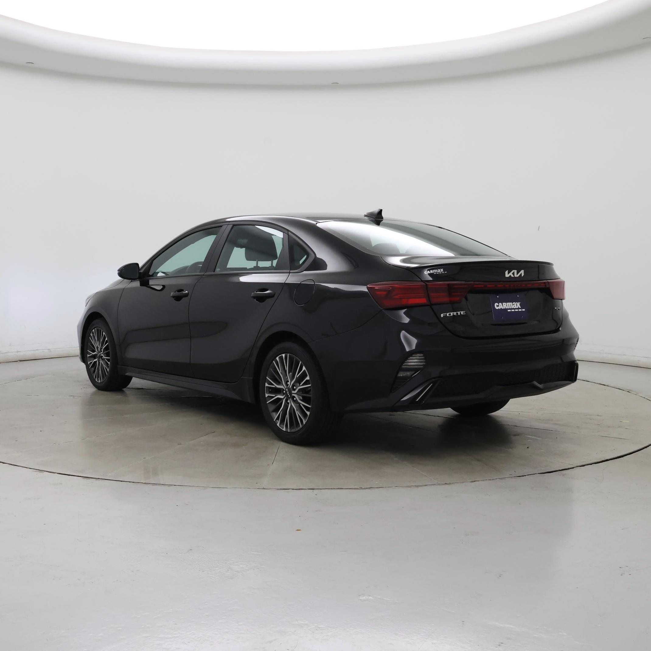 Thumbnail: 2023 Kia Forte - 2