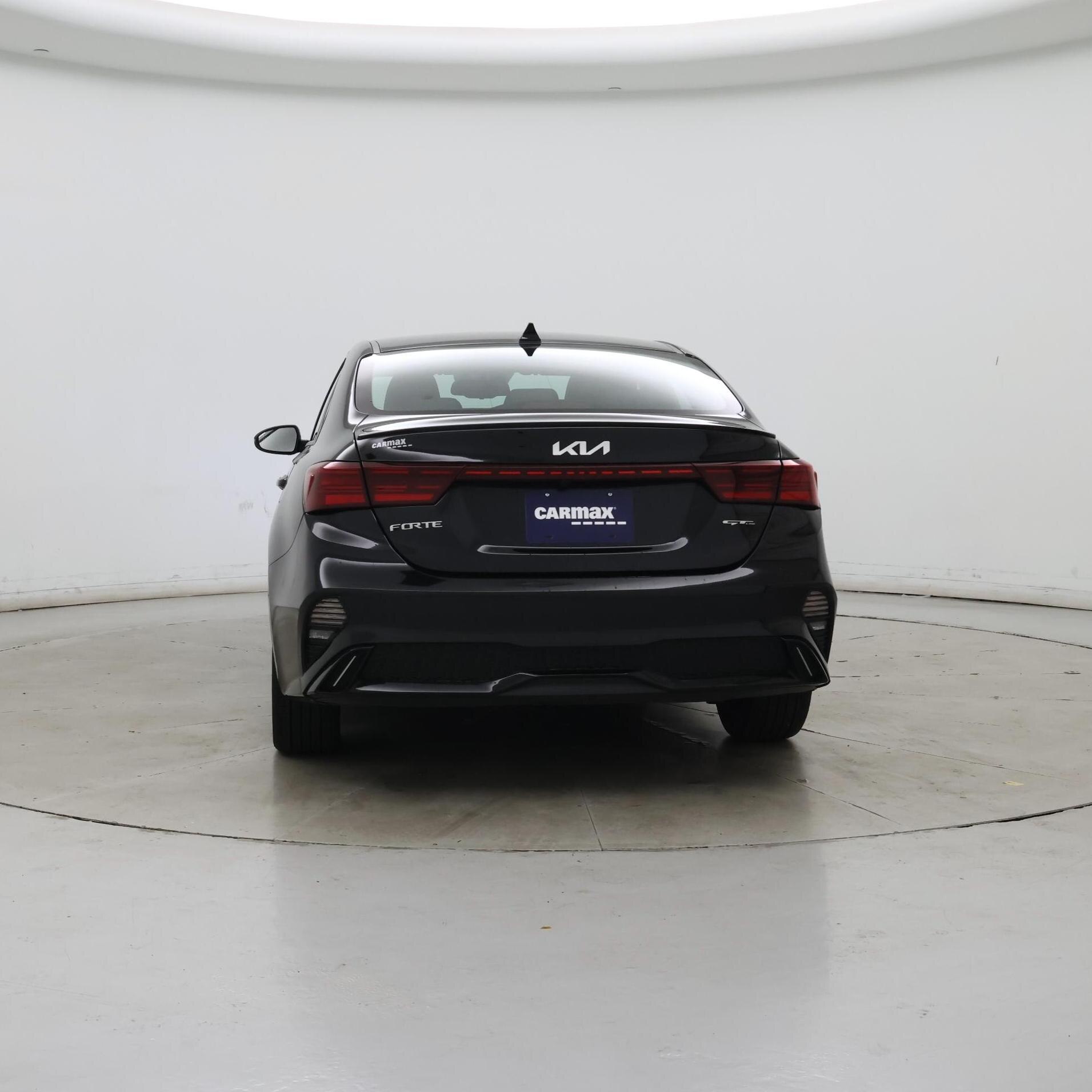Thumbnail: 2023 Kia Forte - 6