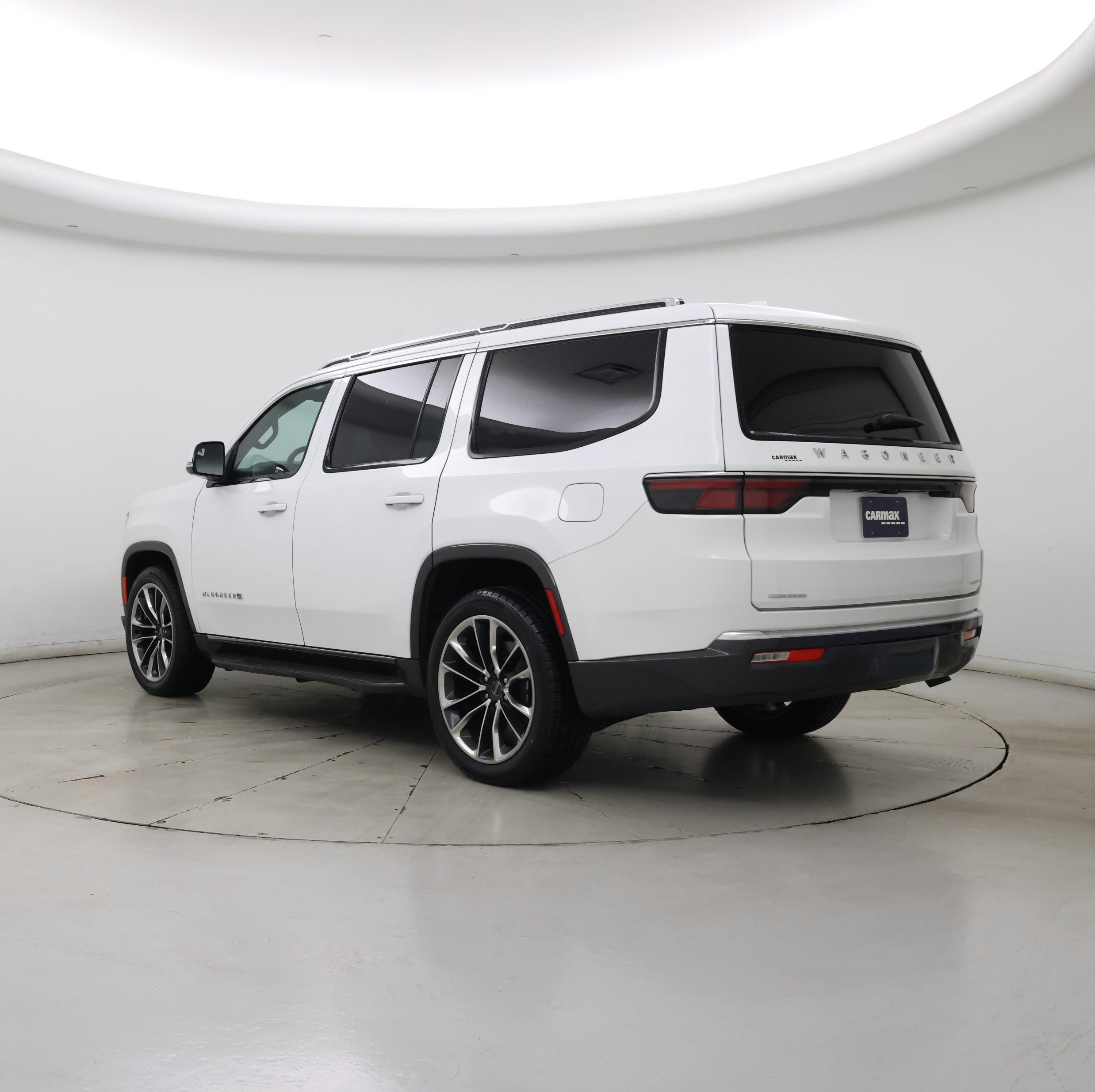 Thumbnail: 2022 Jeep Wagoneer - 2