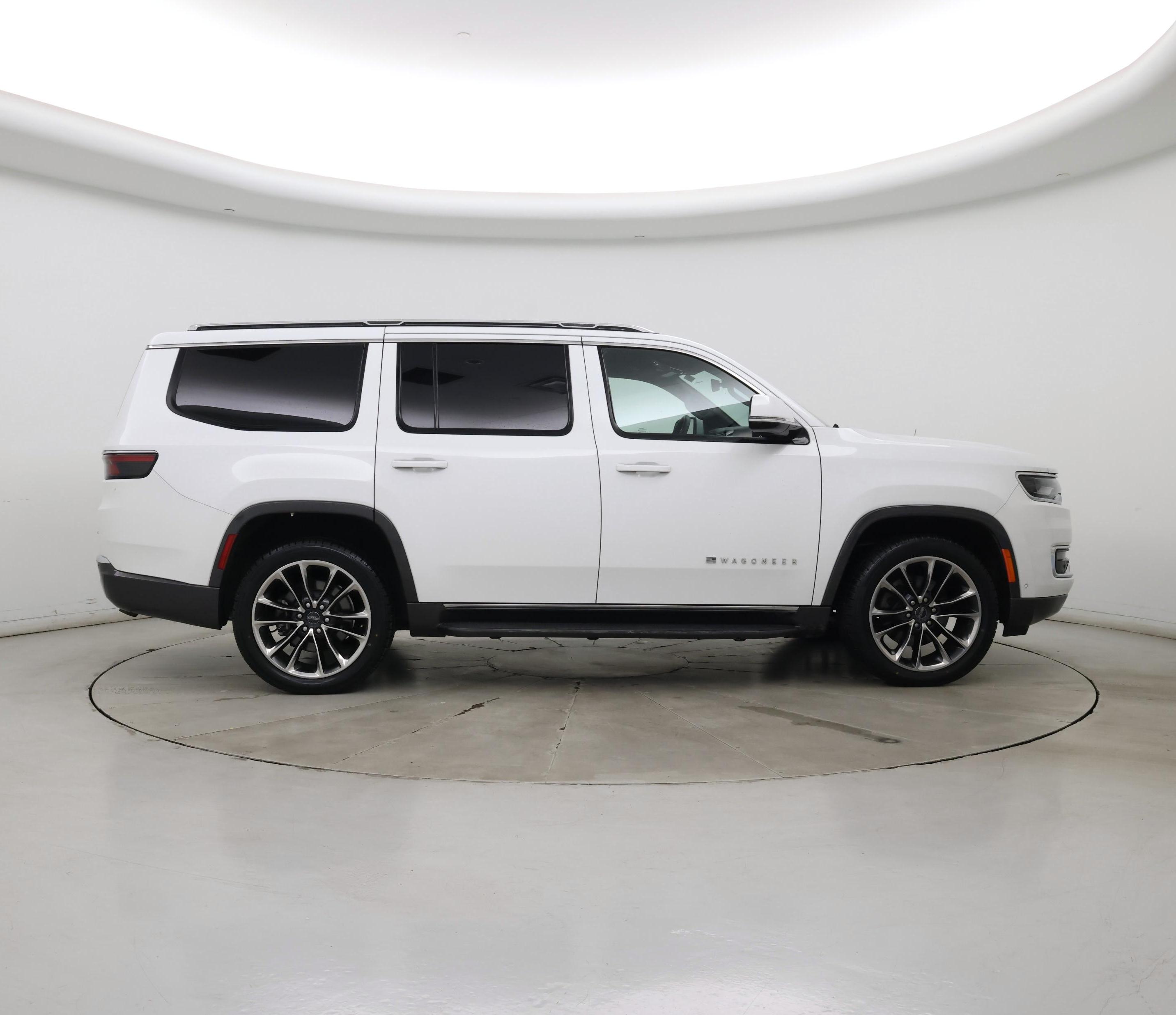 Thumbnail: 2022 Jeep Wagoneer - 7