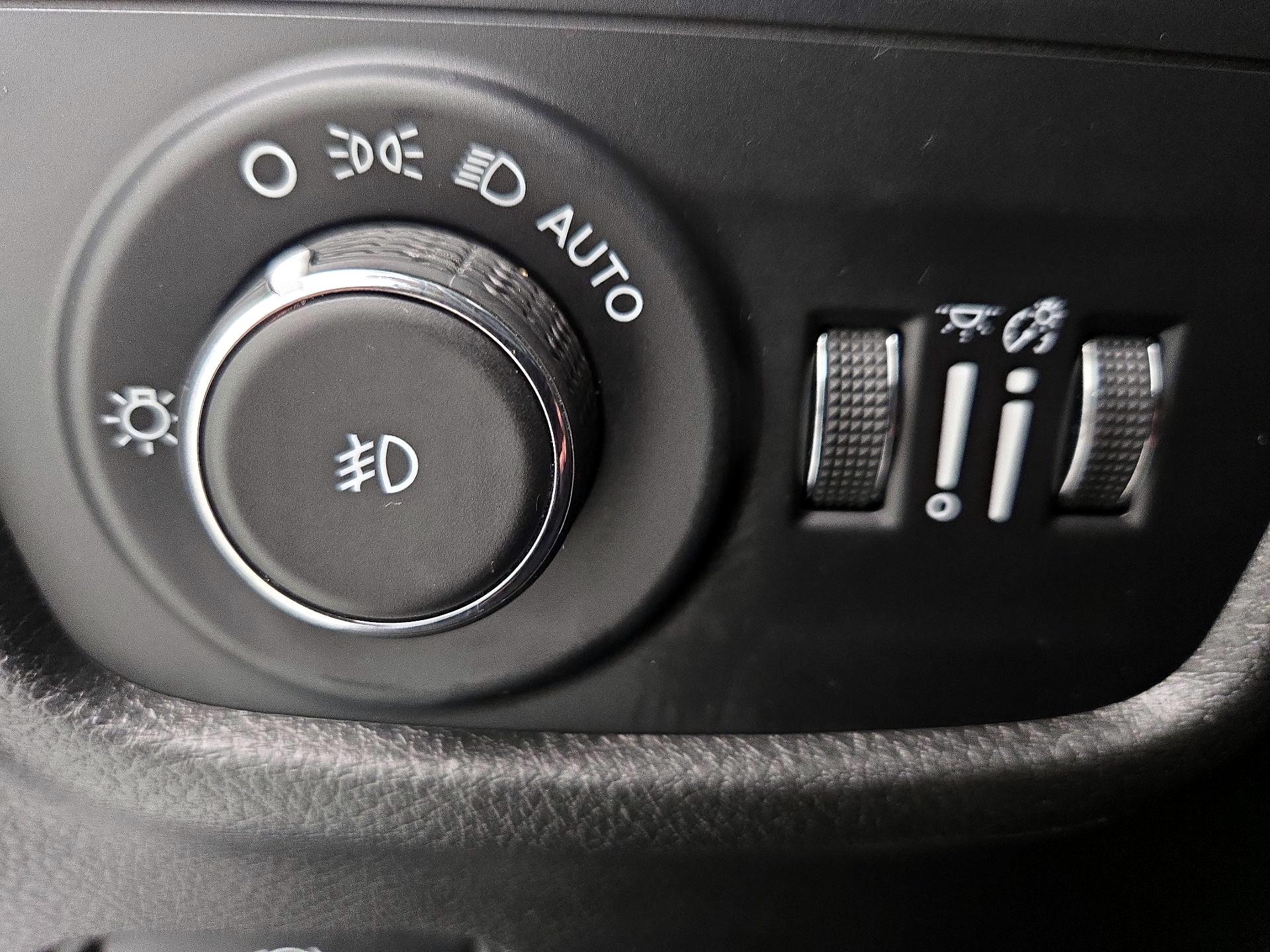 Thumbnail: 2023 Jeep Grand Cherokee L - 13