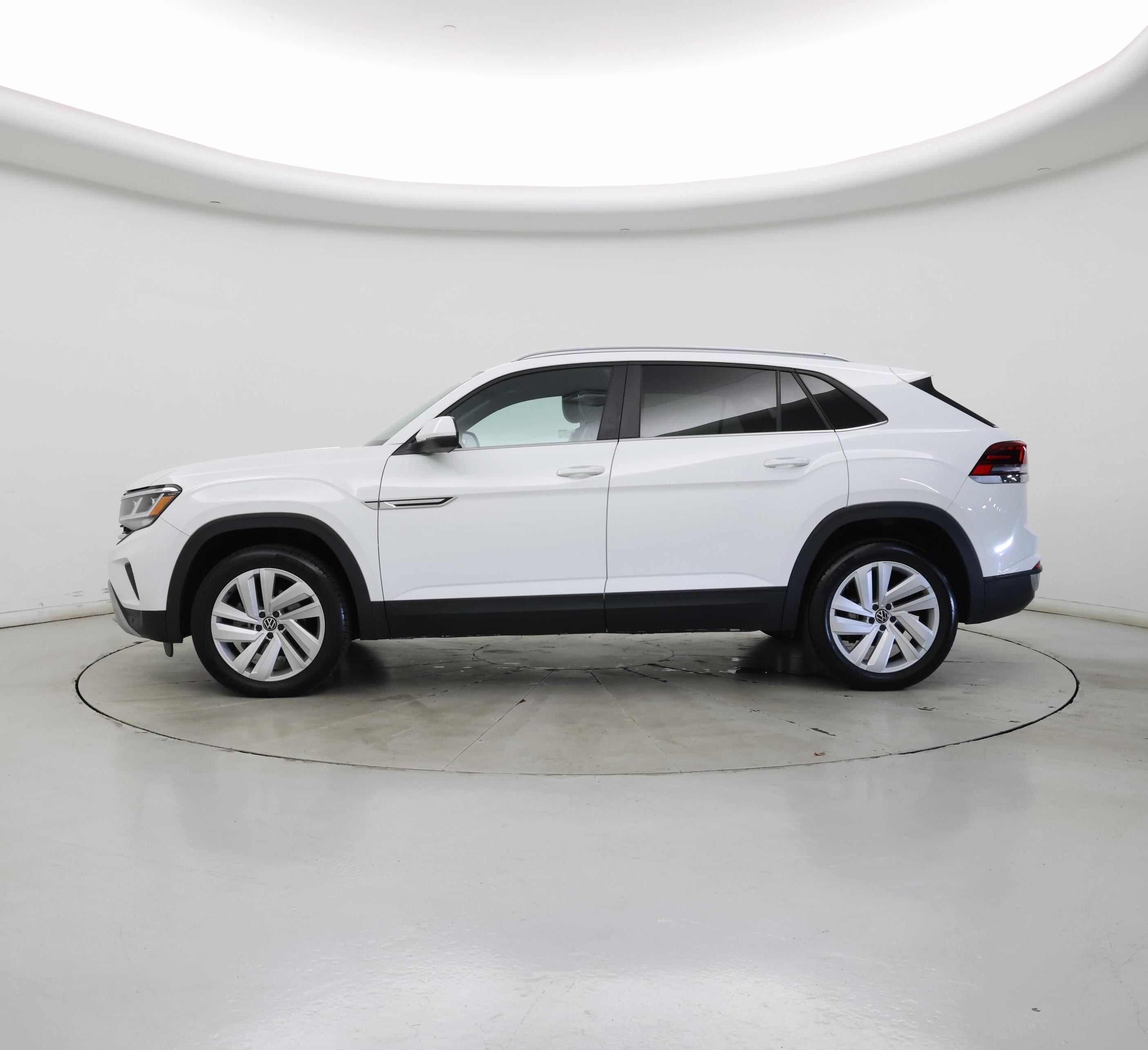 Thumbnail: 2021 Volkswagen Atlas - 3