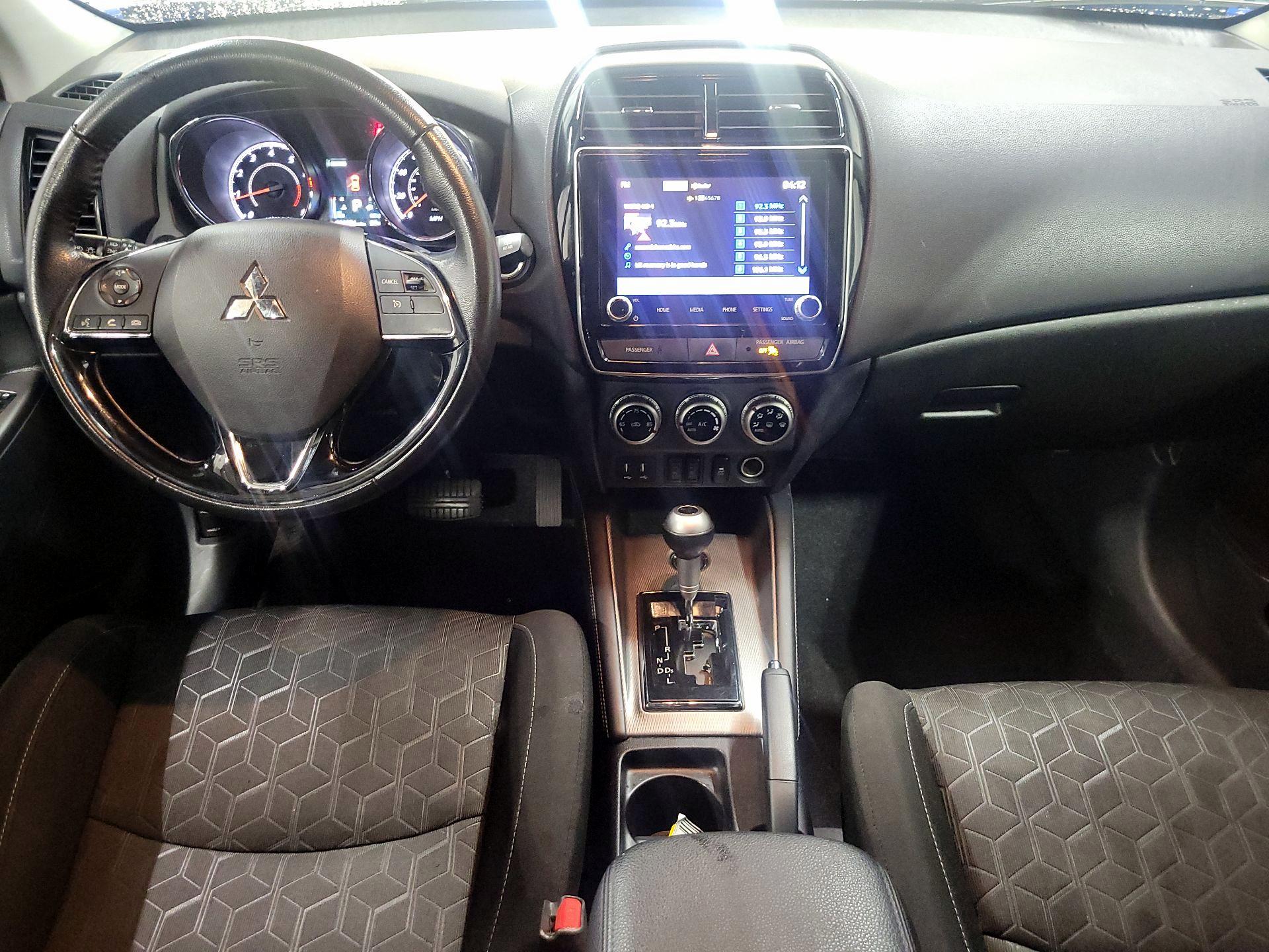 Thumbnail: 2021 Mitsubishi Outlander Sport - 9