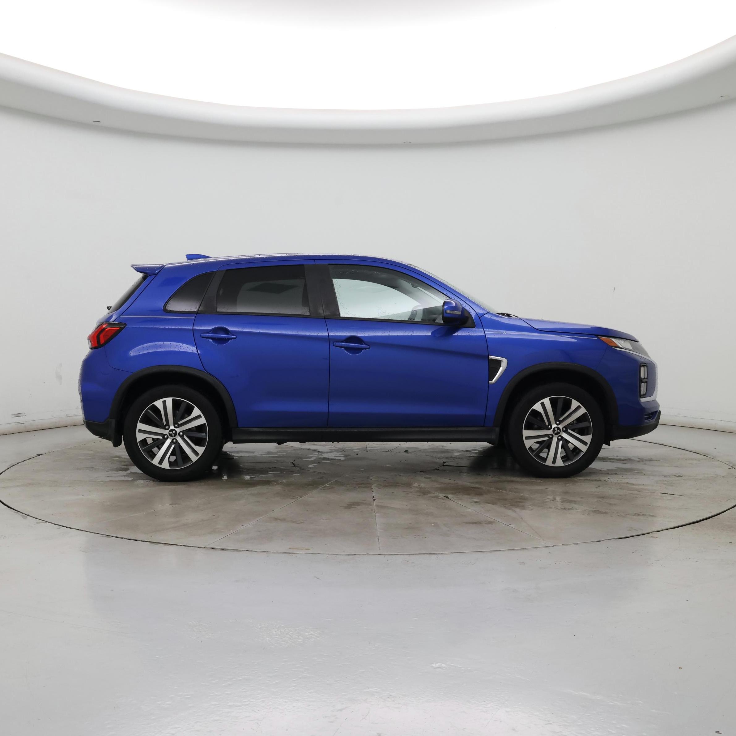 Thumbnail: 2021 Mitsubishi Outlander Sport - 7