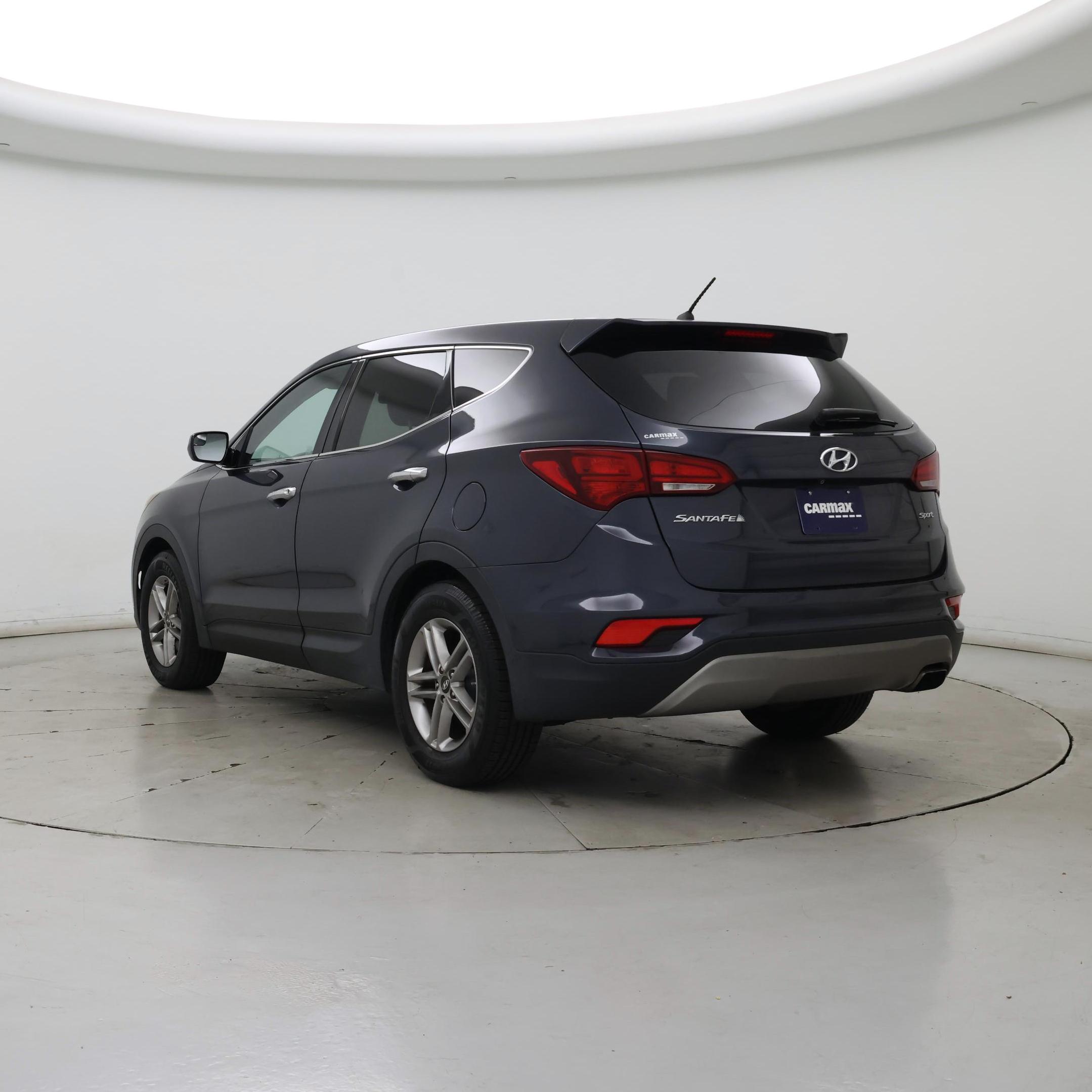 Thumbnail: 2018 Hyundai Santa Fe - 2