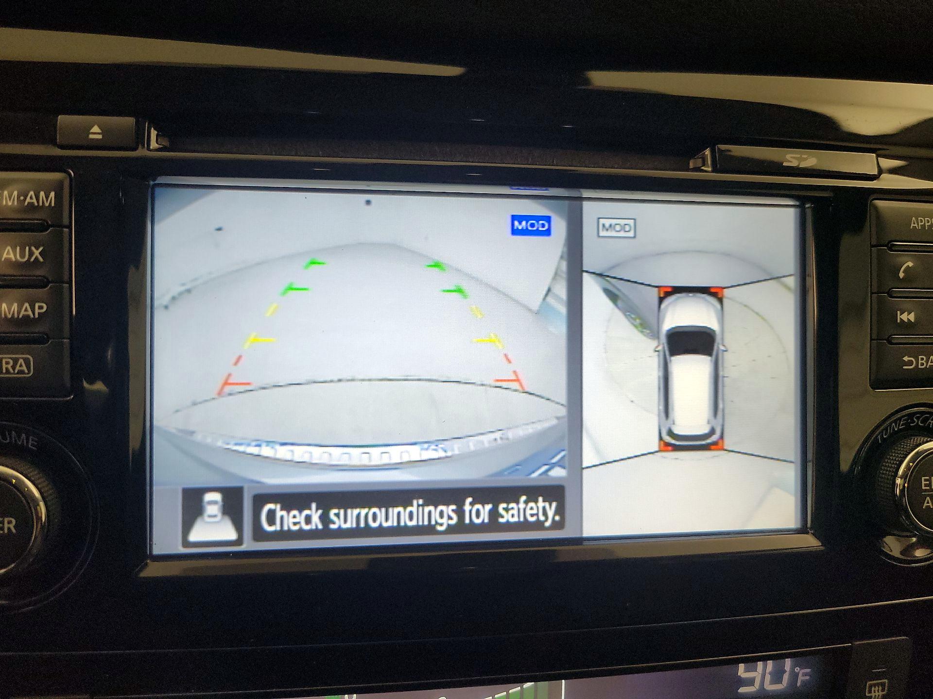 Thumbnail: 2017 Nissan Rogue - 15