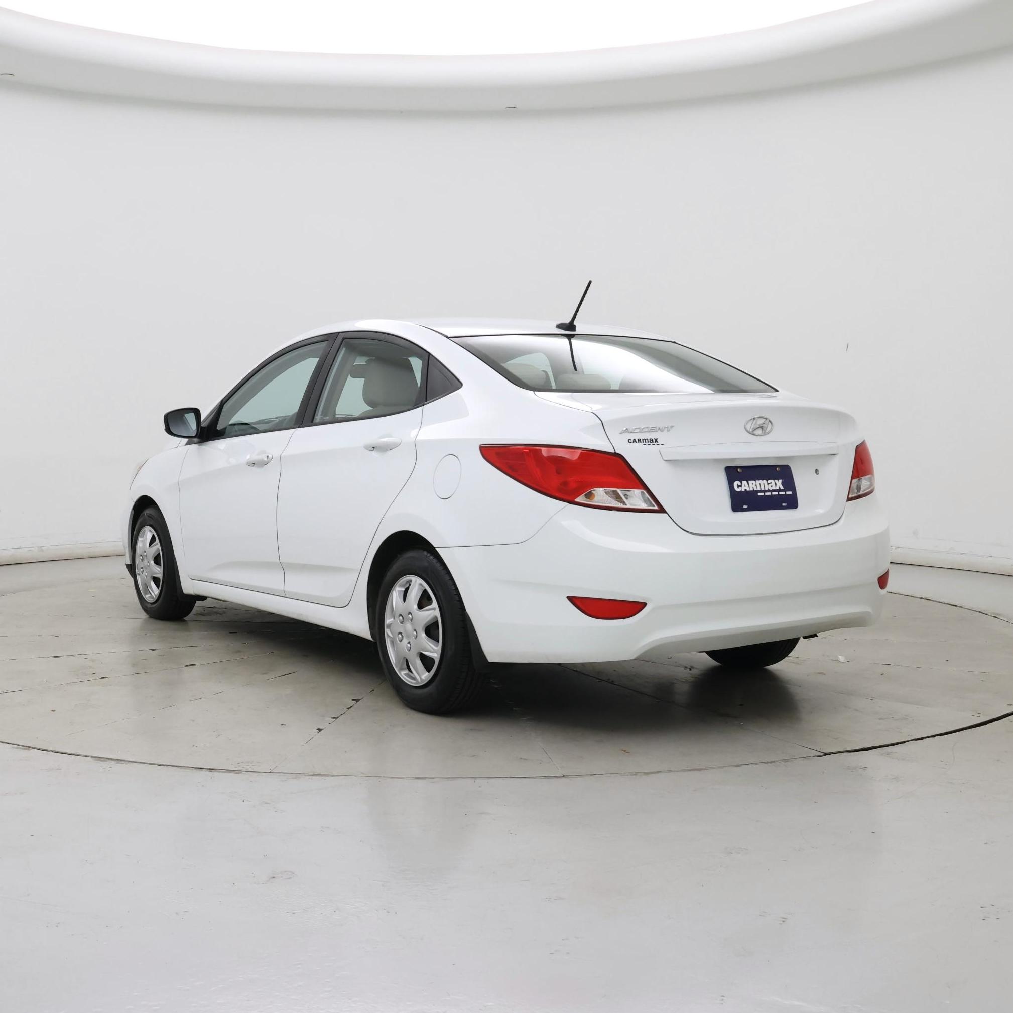 Thumbnail: 2017 Hyundai Accent - 2