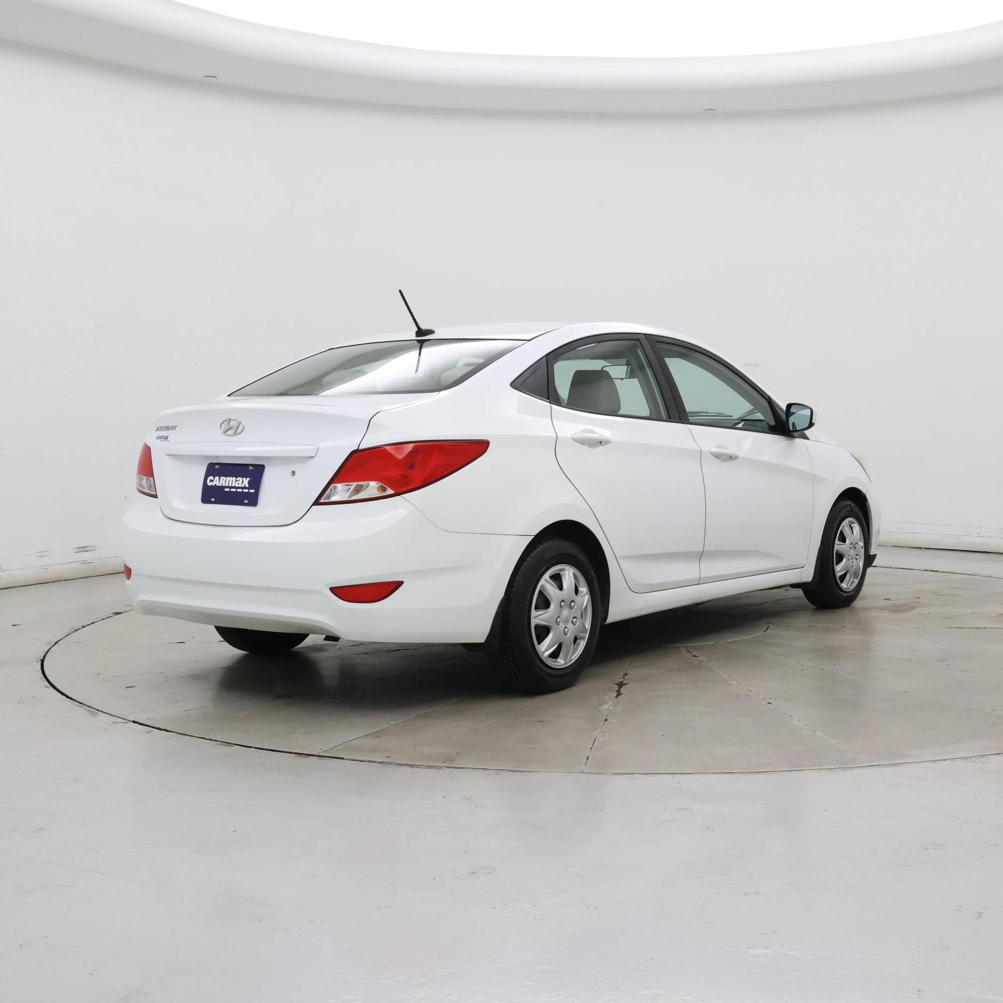 Thumbnail: 2017 Hyundai Accent - 8