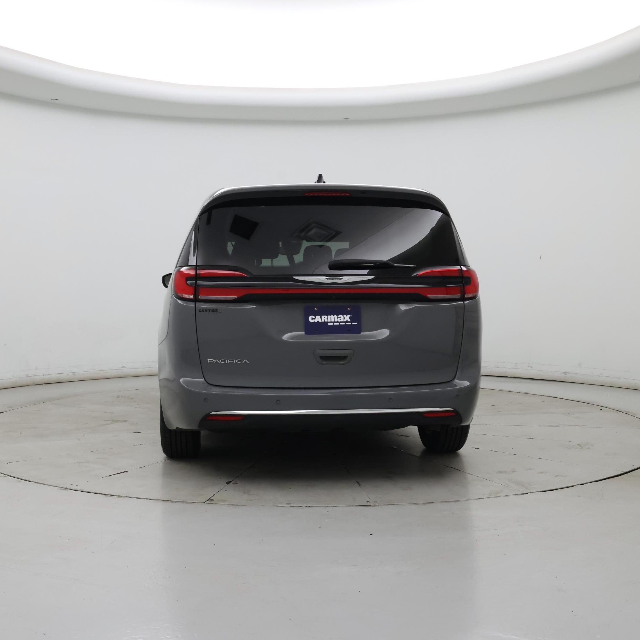 Thumbnail: 2023 Chrysler Pacifica - 6