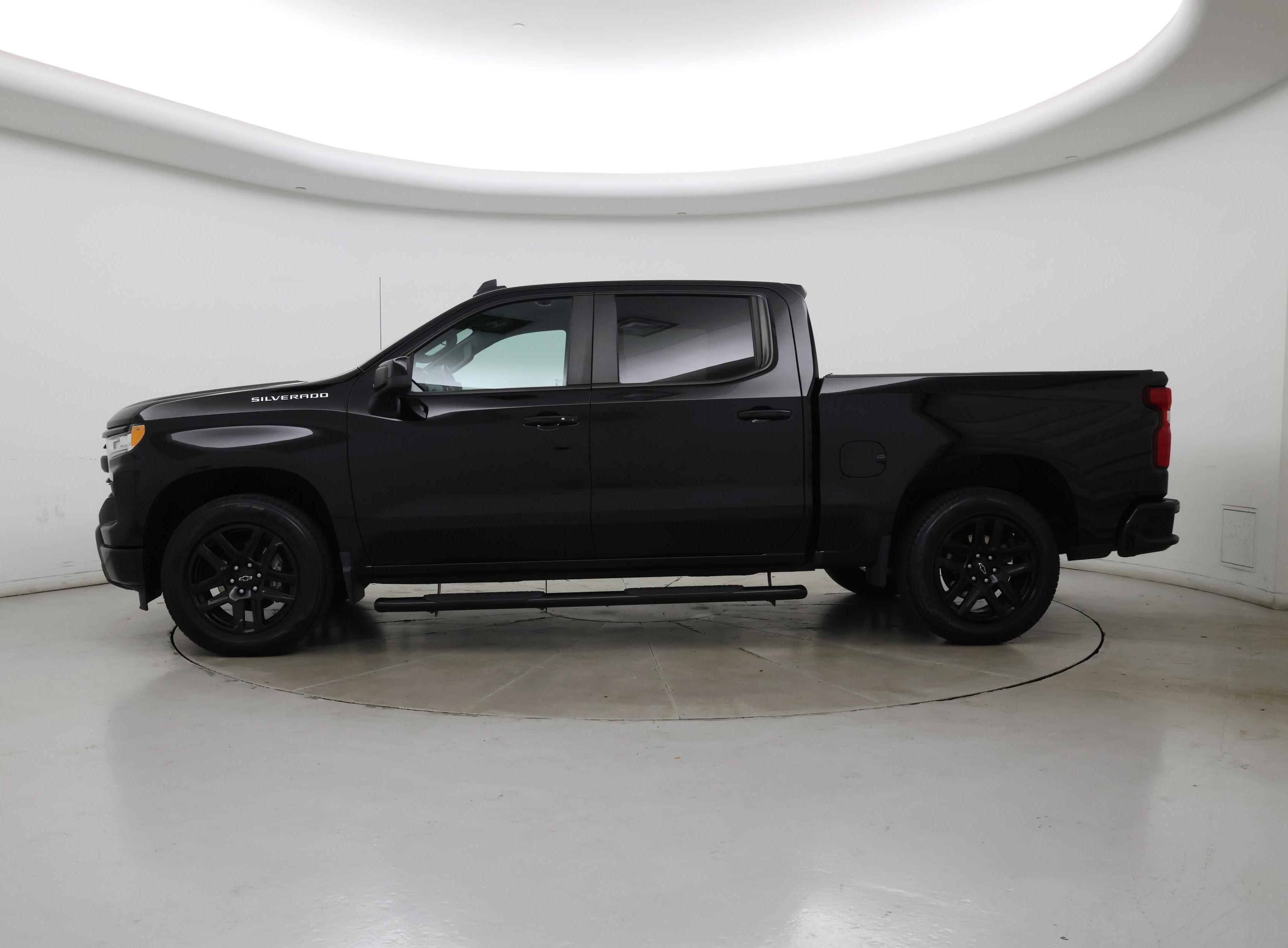 Thumbnail: 2023 Chevrolet Silverado 1500 - 3
