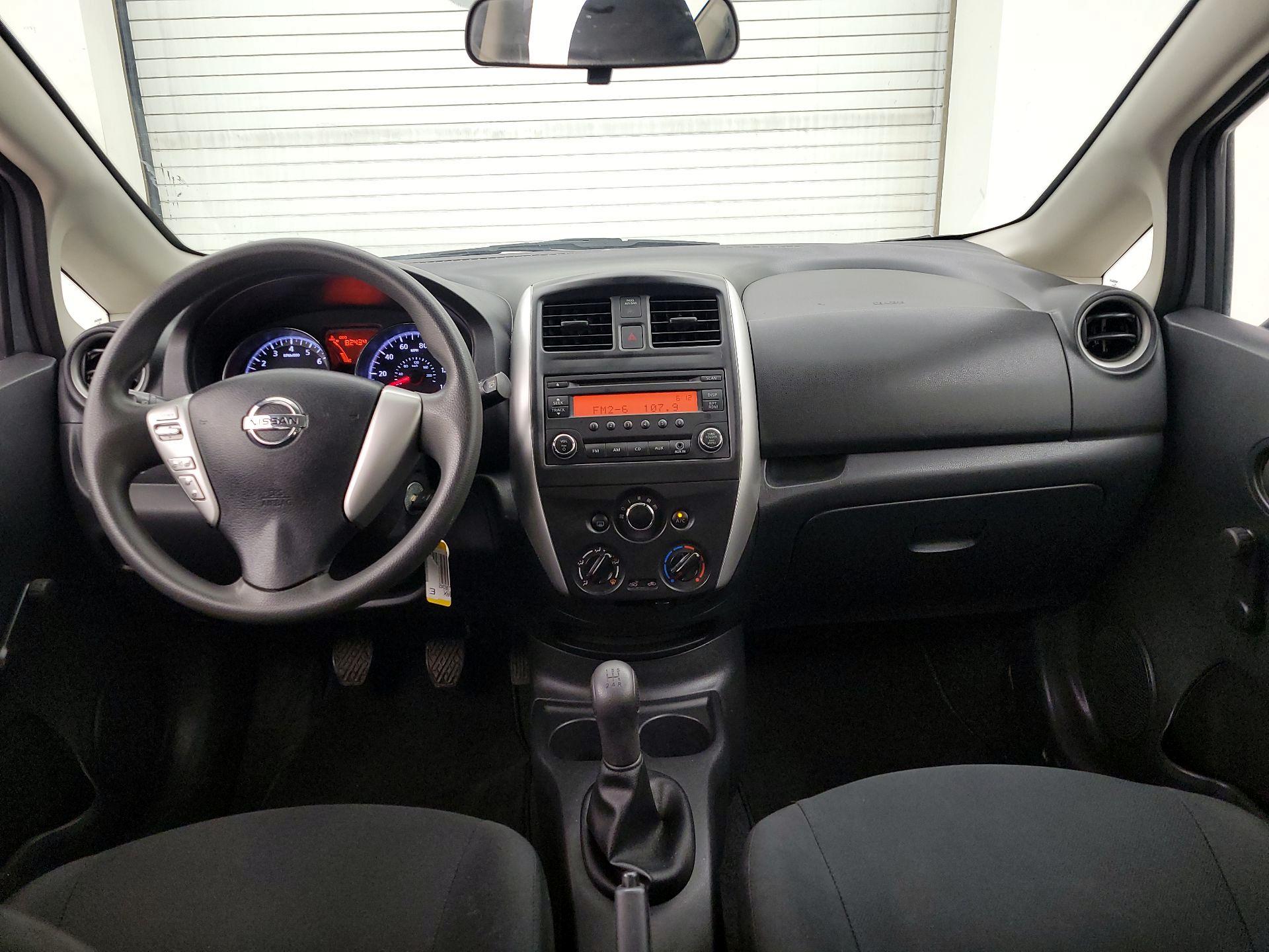 Thumbnail: 2015 Nissan Versa Note - 9