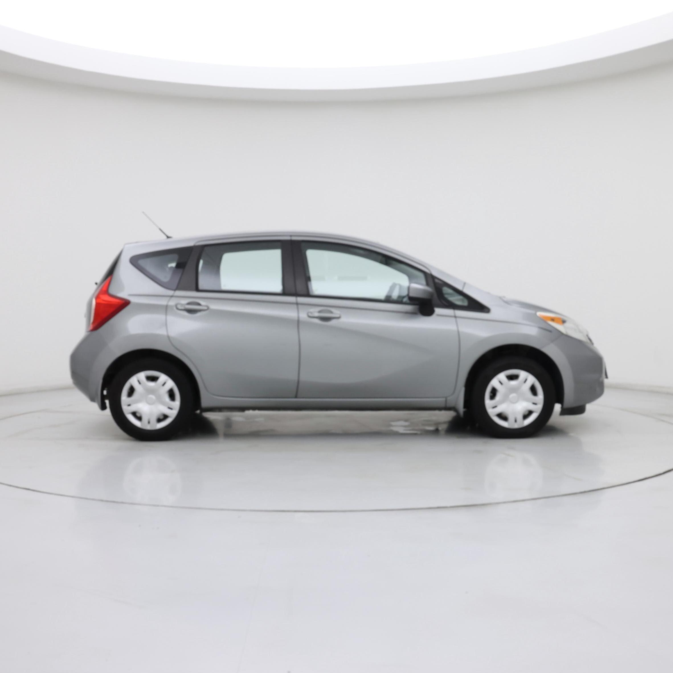 Thumbnail: 2015 Nissan Versa Note - 7