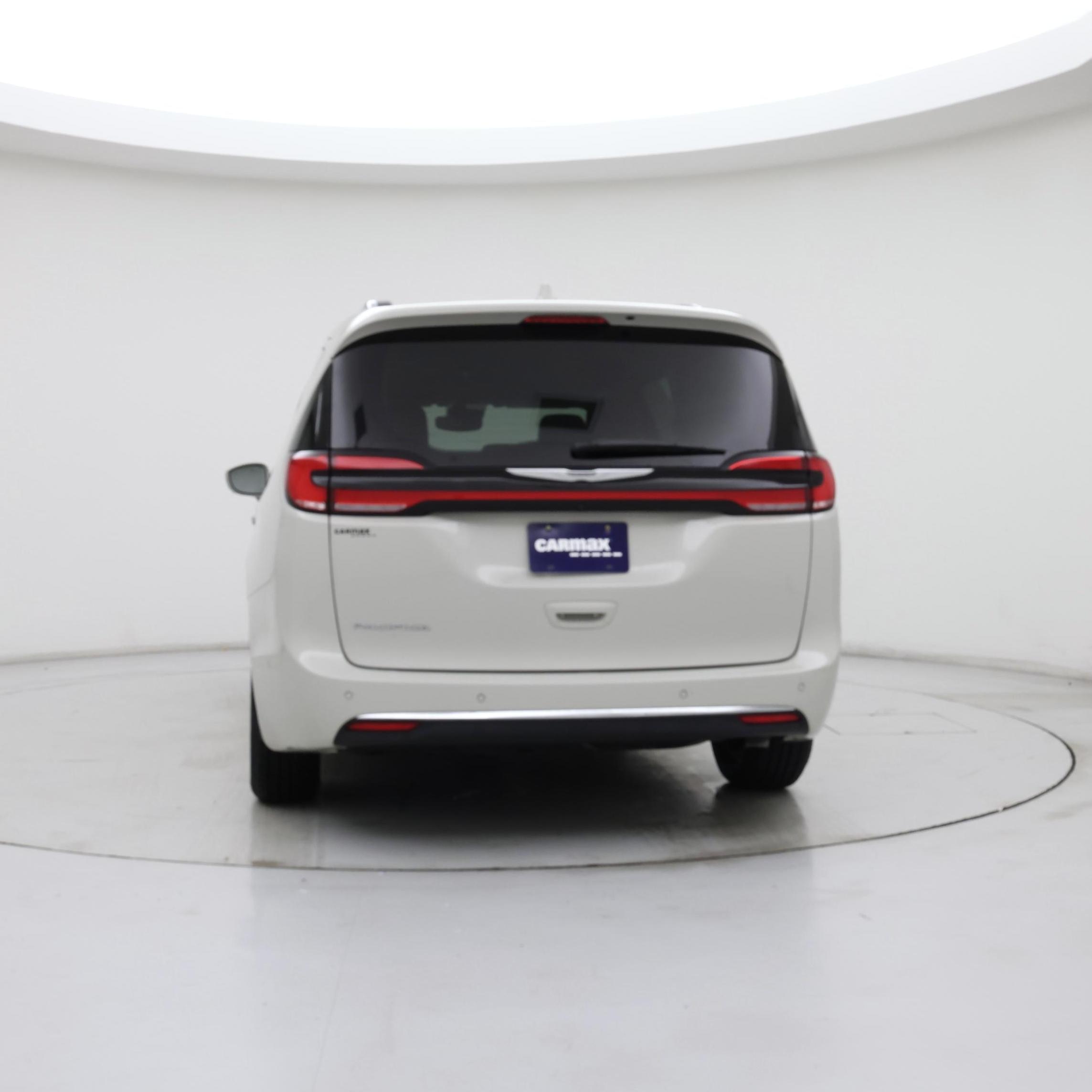 Thumbnail: 2021 Chrysler Pacifica - 6