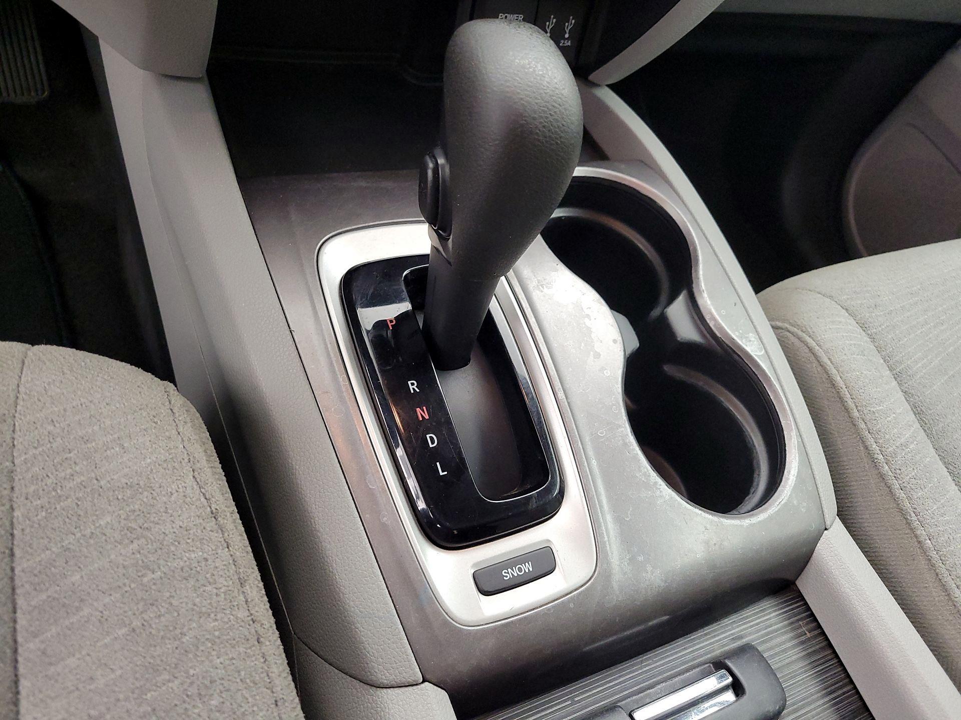 Thumbnail: 2016 Honda Pilot - 17