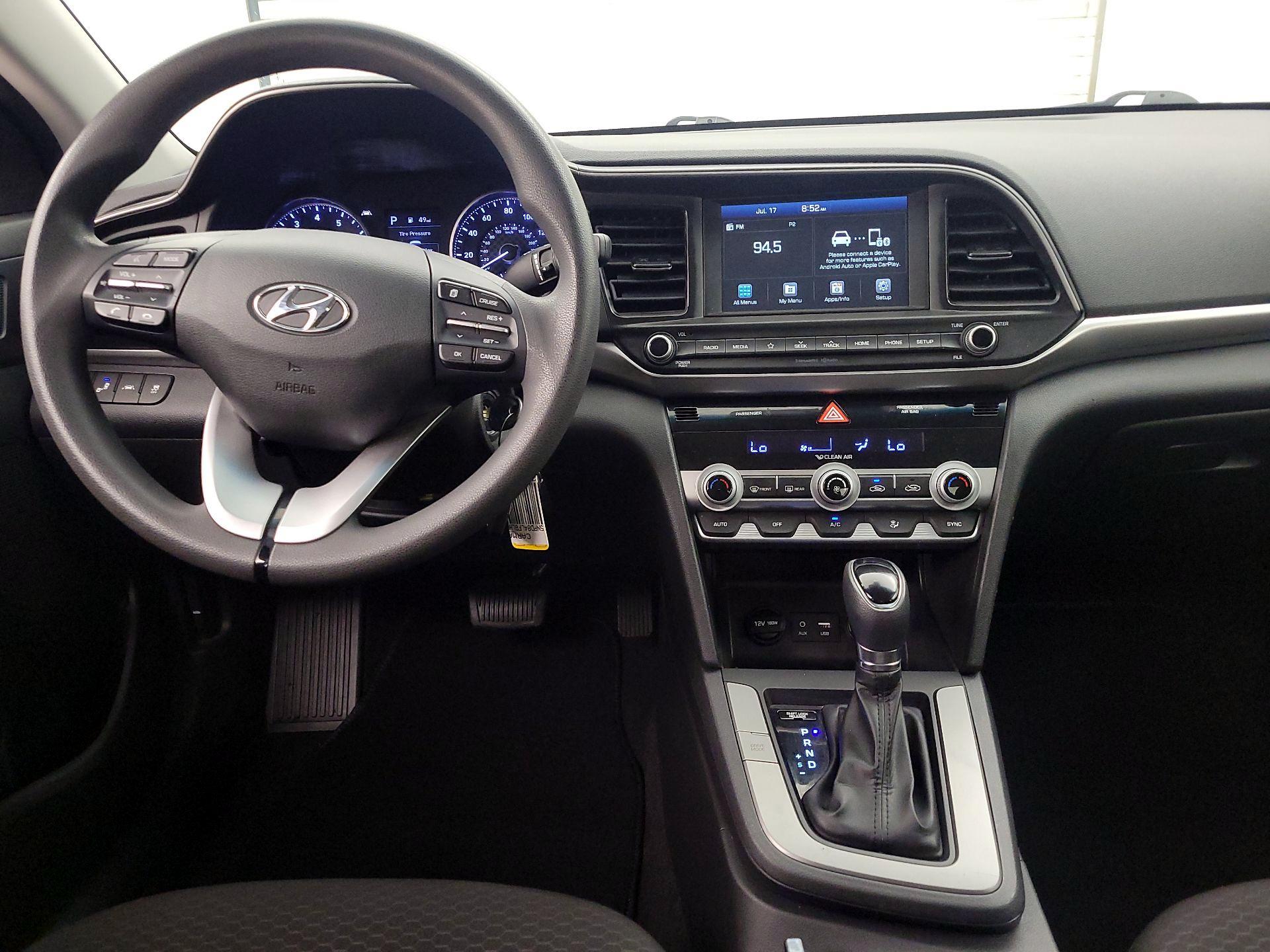 Thumbnail: 2020 Hyundai Elantra - 9