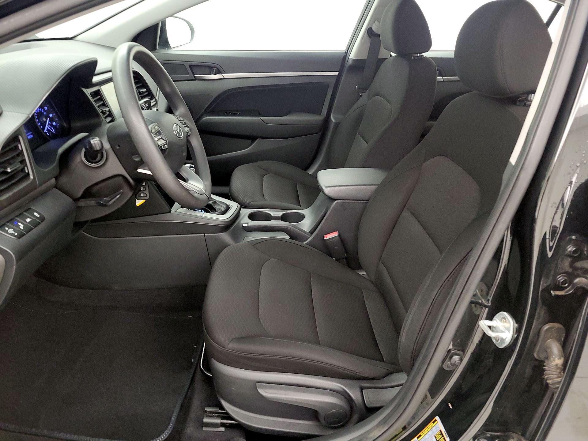Thumbnail: 2020 Hyundai Elantra - 11