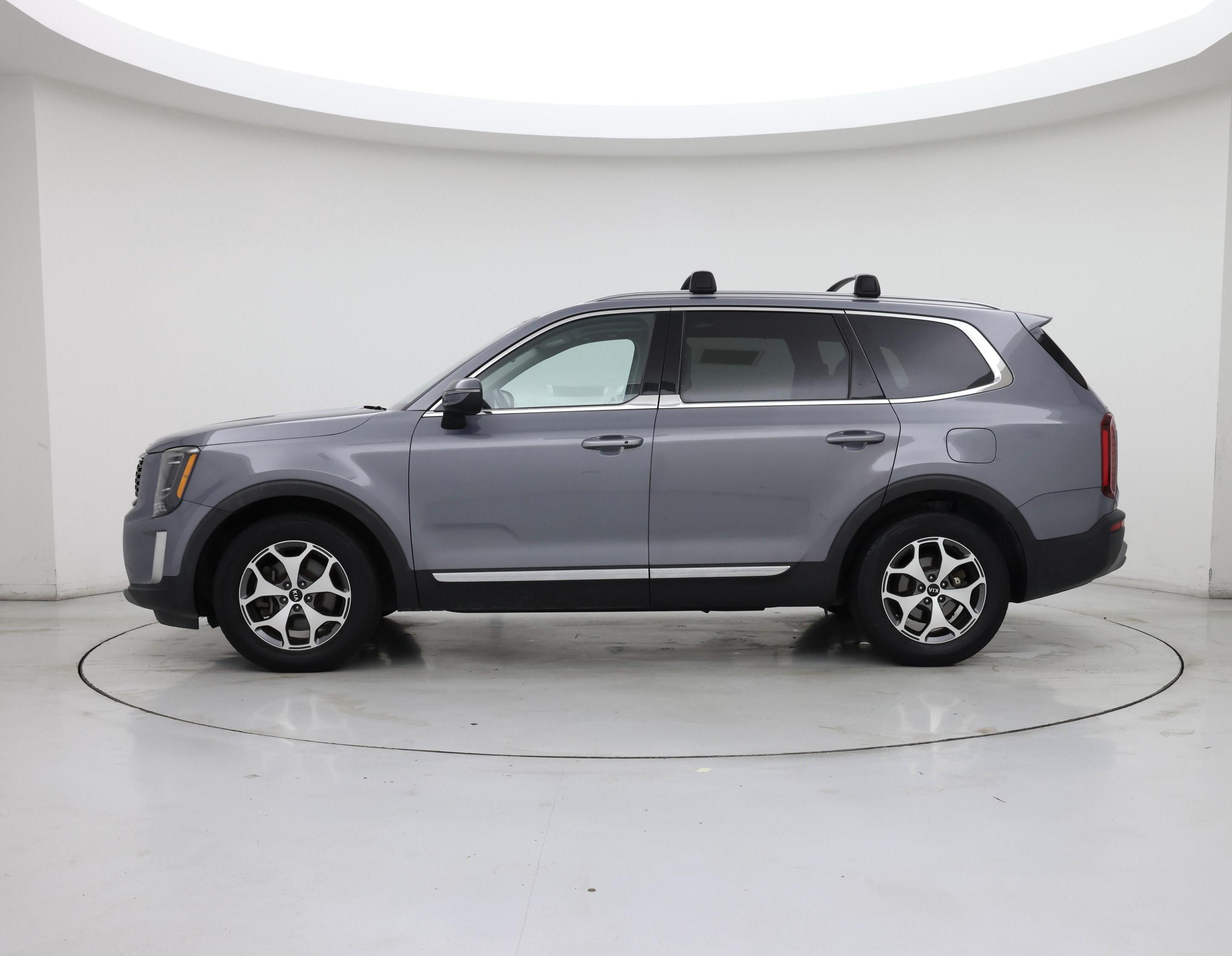 Thumbnail: 2021 Kia Telluride - 3
