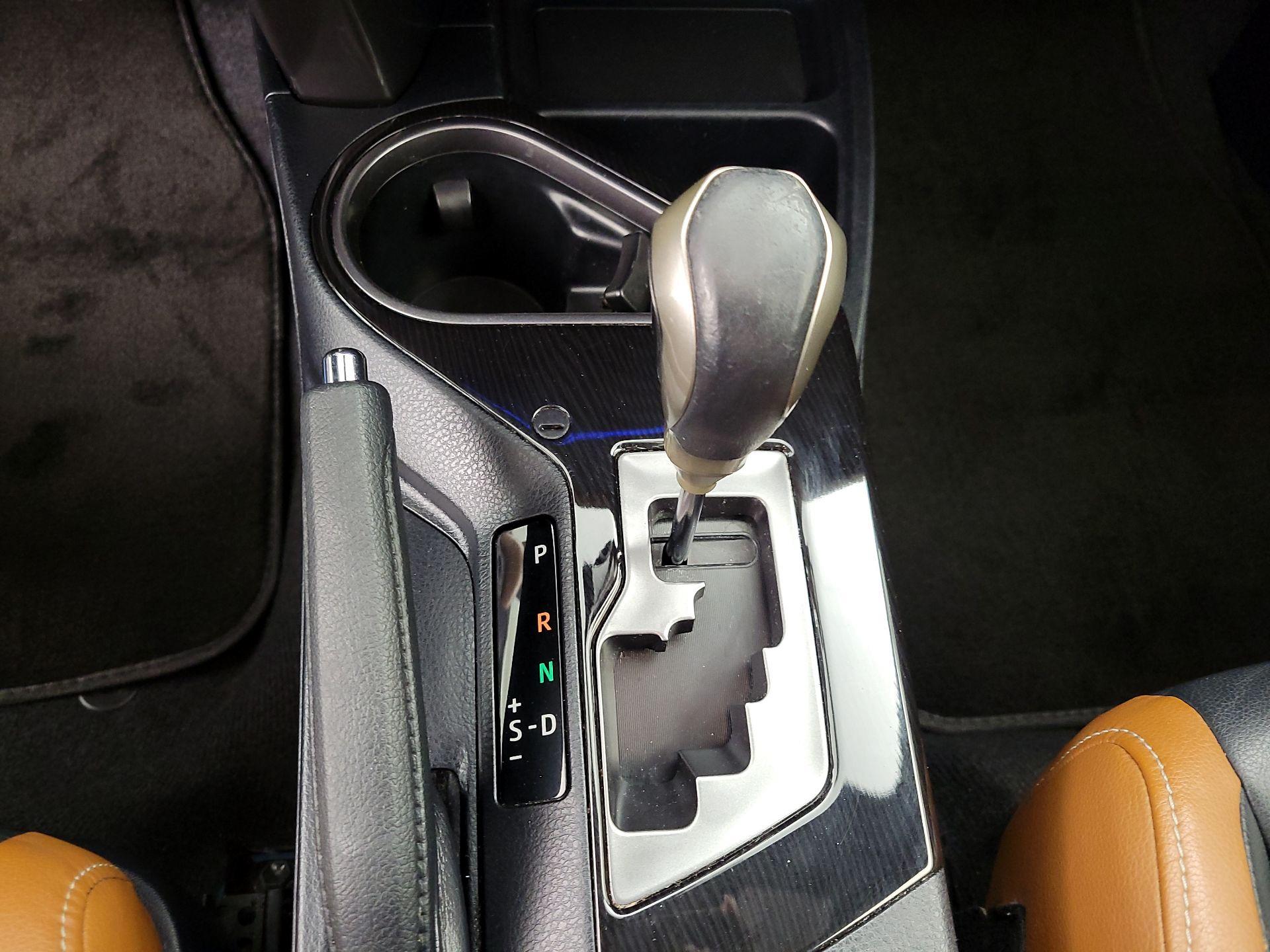 Thumbnail: 2016 Toyota RAV4 - 18