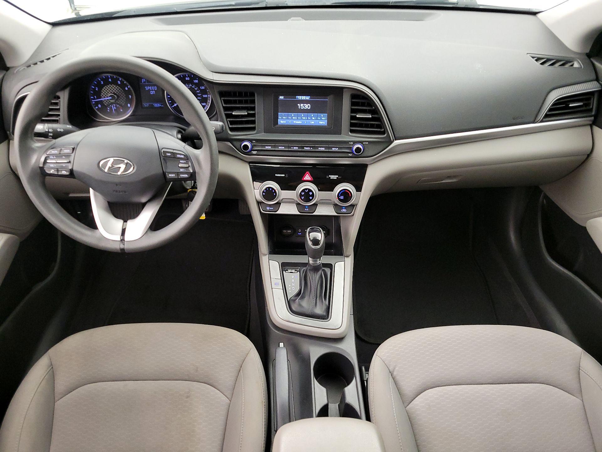 Thumbnail: 2019 Hyundai Elantra - 9