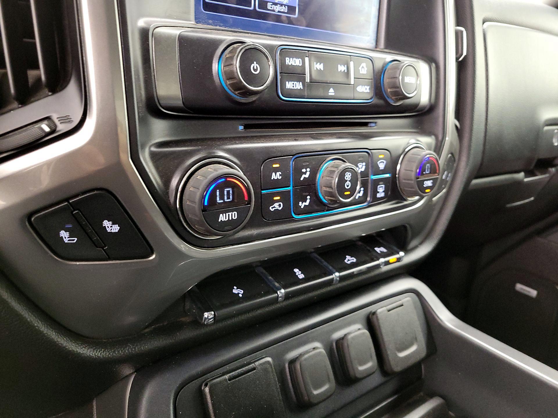 Thumbnail: 2018 Chevrolet Silverado 1500 - 17