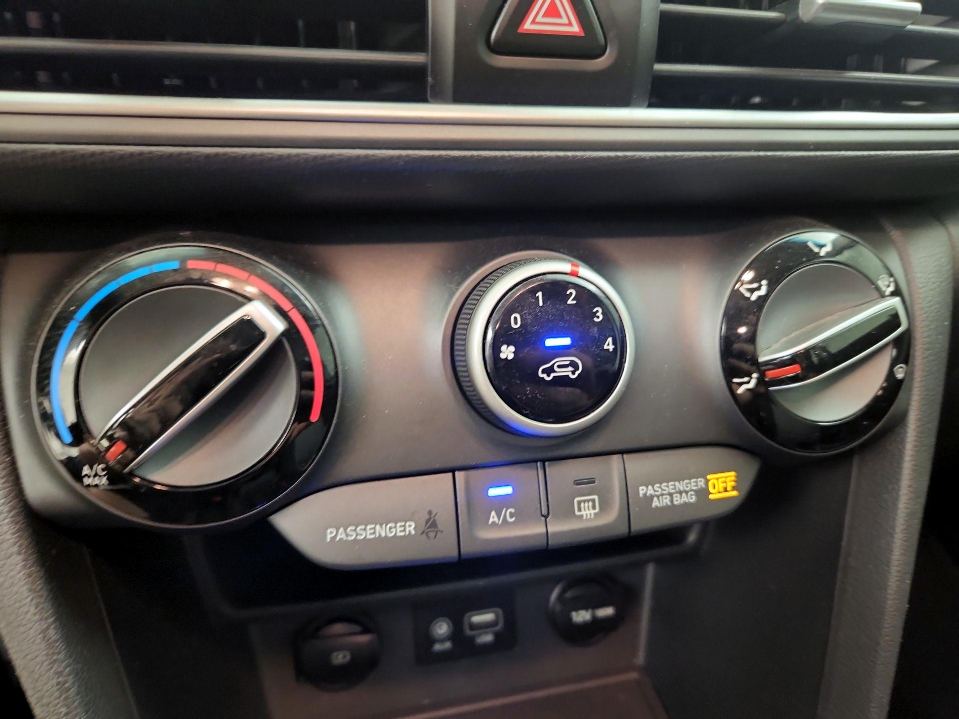 Thumbnail: 2021 Hyundai Kona - 16