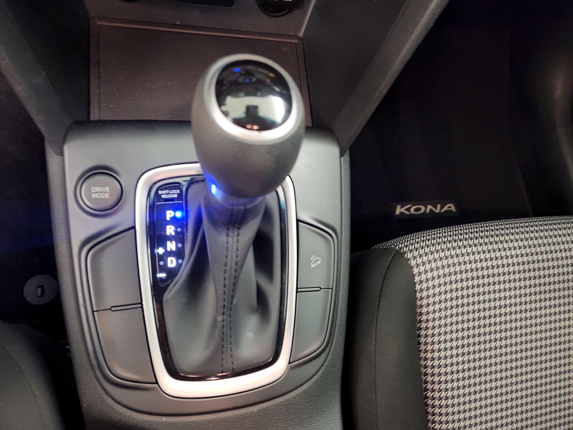 Thumbnail: 2021 Hyundai Kona - 17
