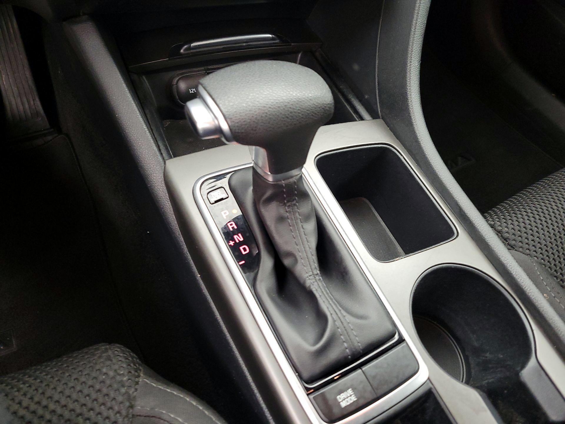 Thumbnail: 2019 Kia Optima - 17