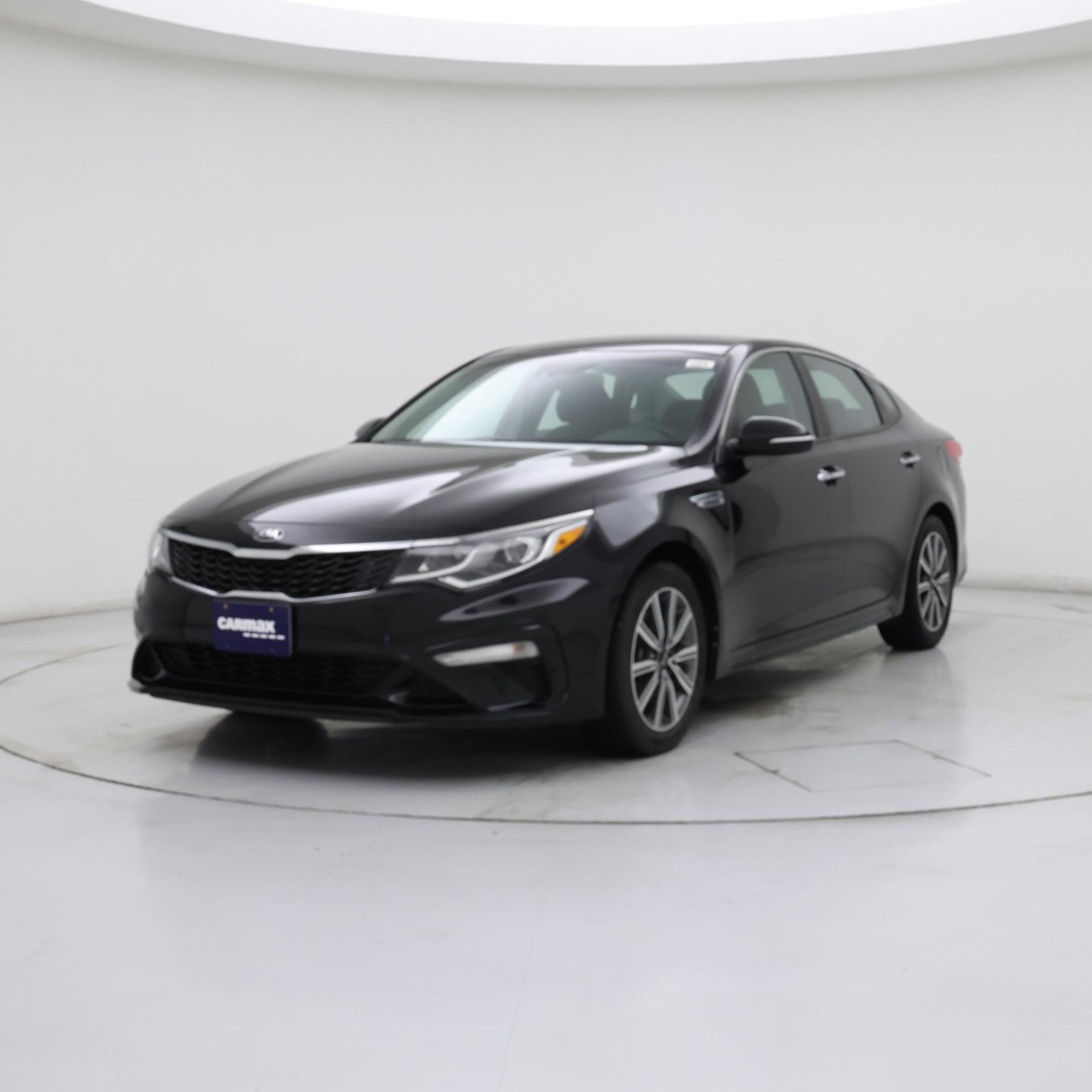 Thumbnail: 2019 Kia Optima - 4