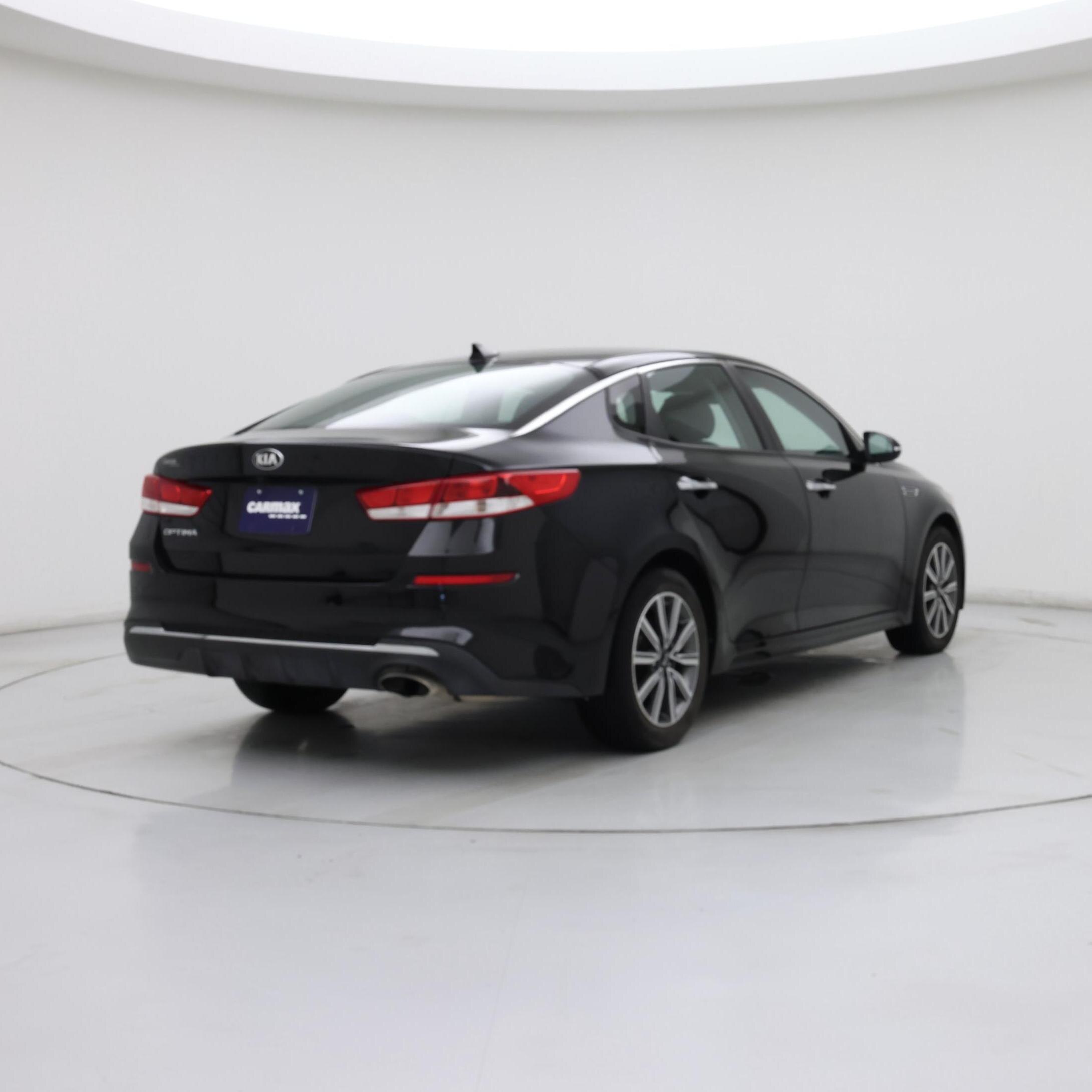 Thumbnail: 2019 Kia Optima - 8