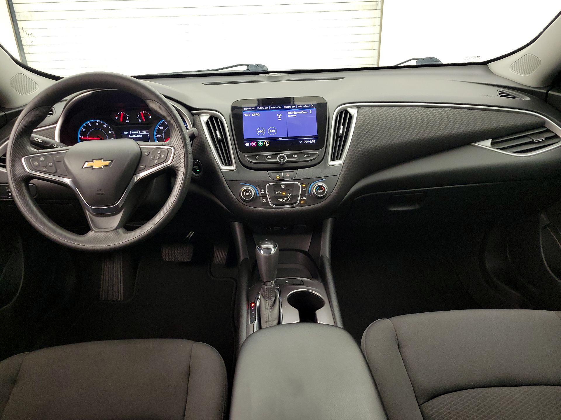 Thumbnail: 2020 Chevrolet Malibu - 9
