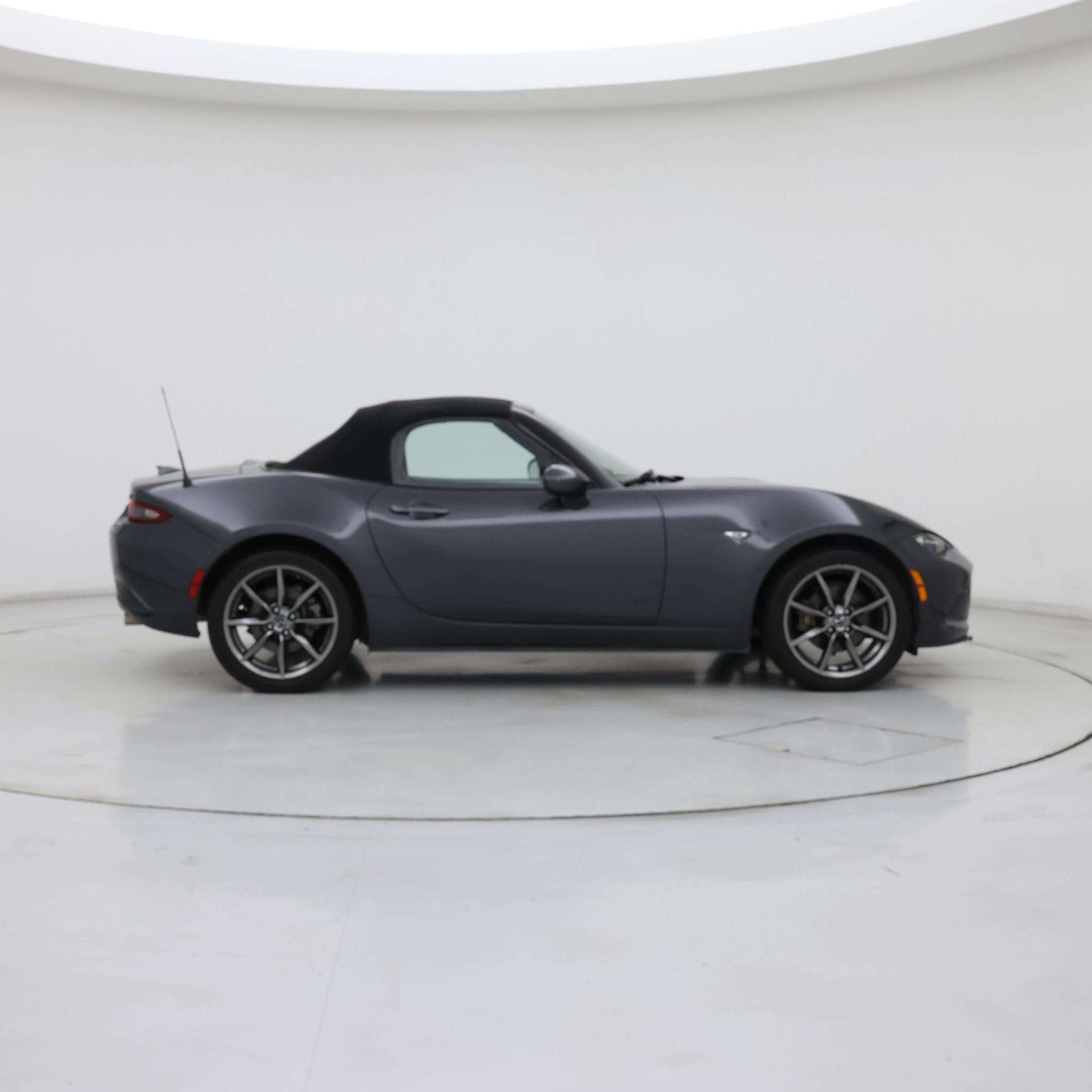 Thumbnail: 2016 Mazda MX-5 Miata - 7