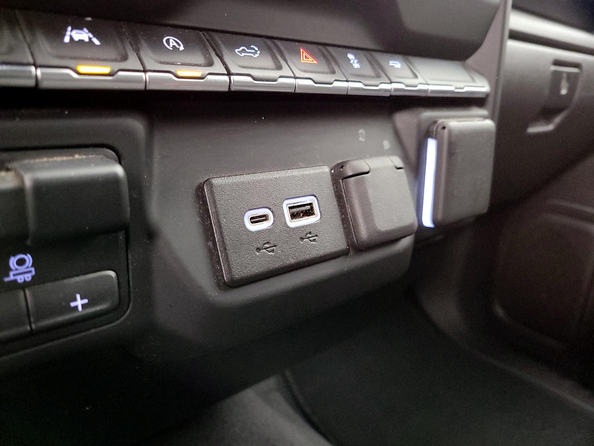 Thumbnail: 2024 Chevrolet Silverado 1500 - 18