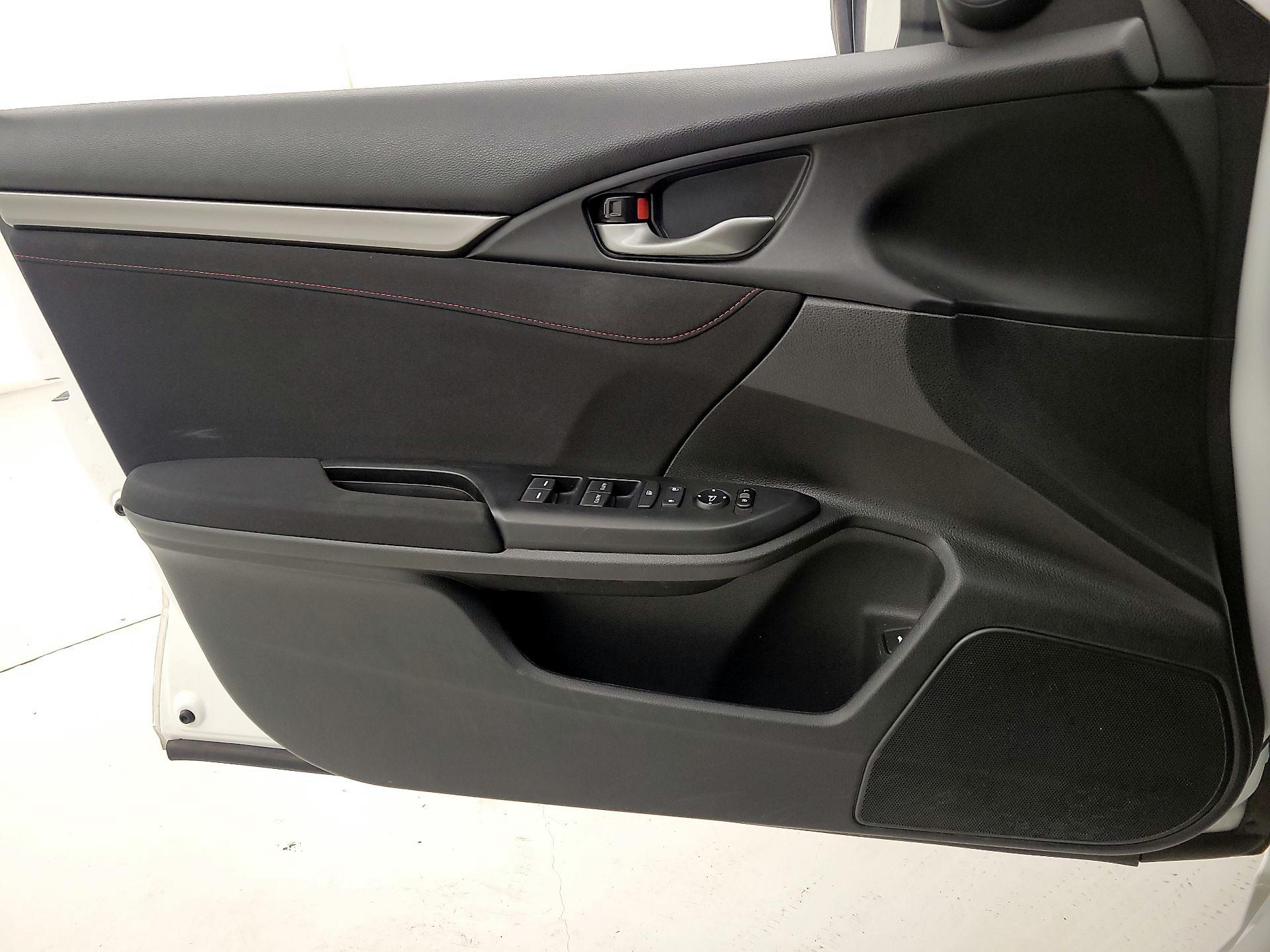 Thumbnail: 2018 Honda Civic - 12
