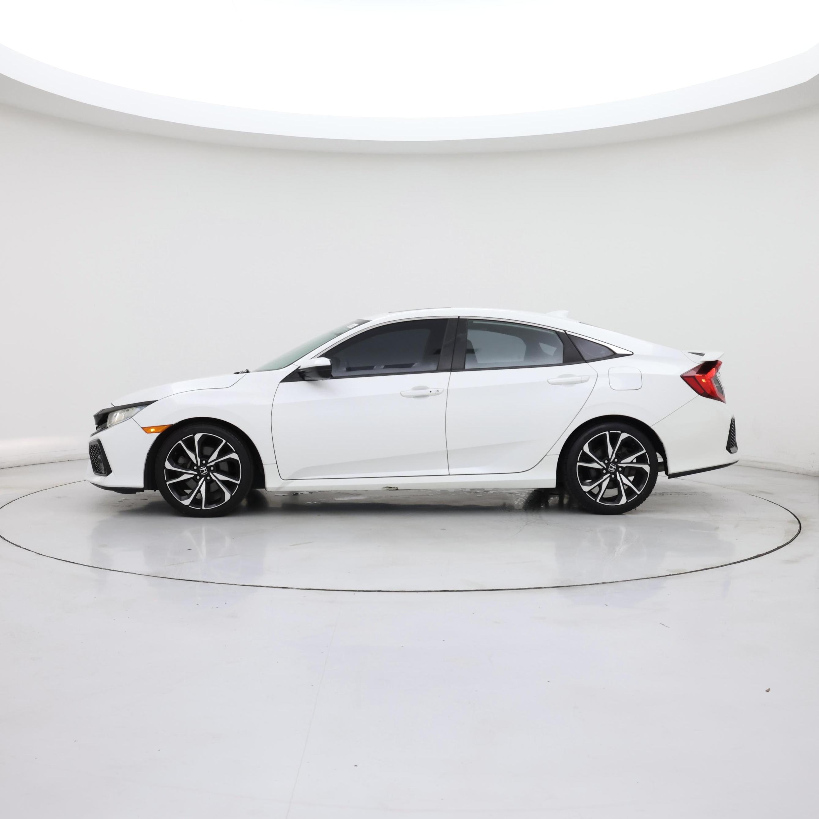 Thumbnail: 2018 Honda Civic - 3