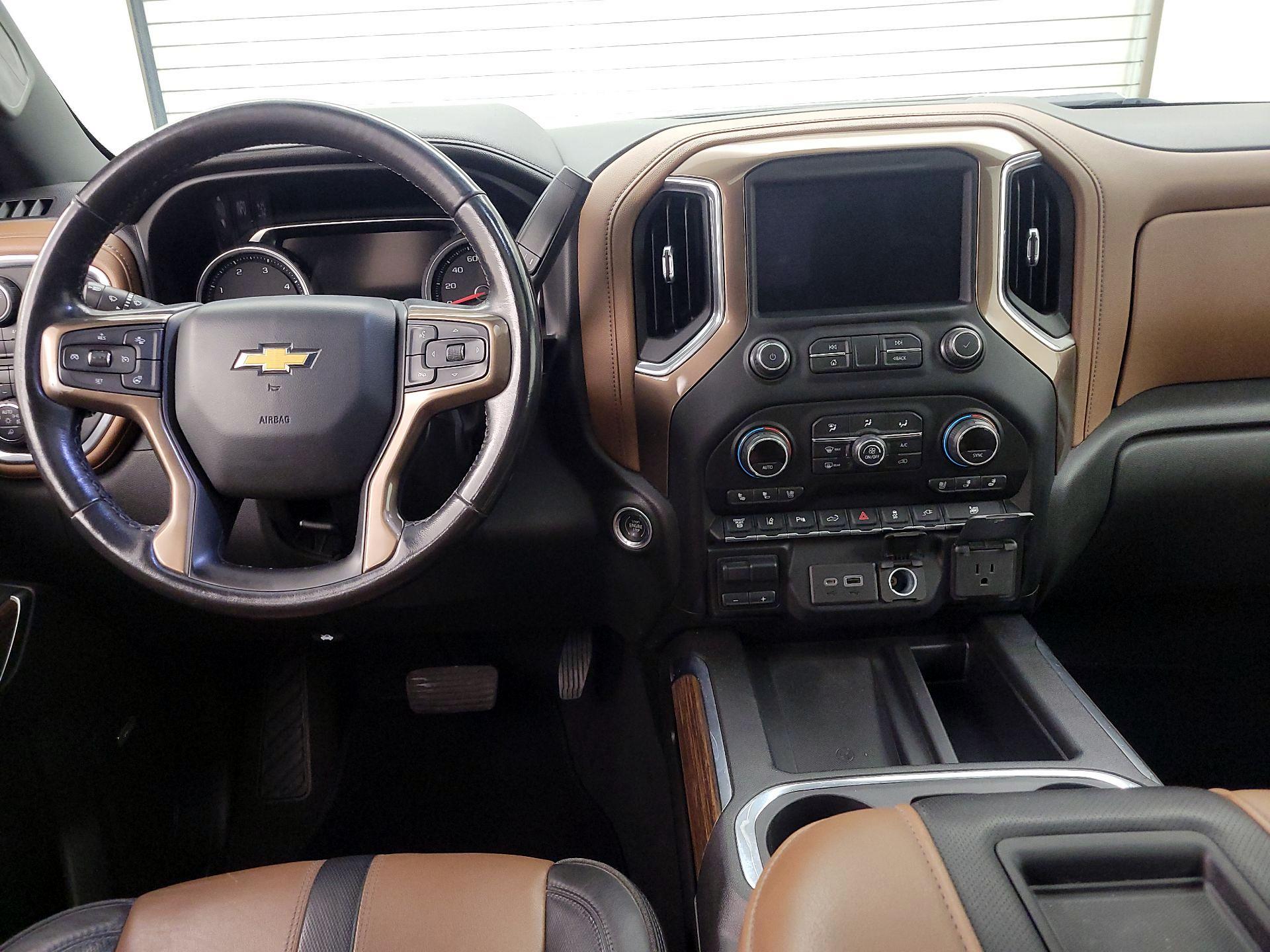 Thumbnail: 2021 Chevrolet Silverado 3500 - 9