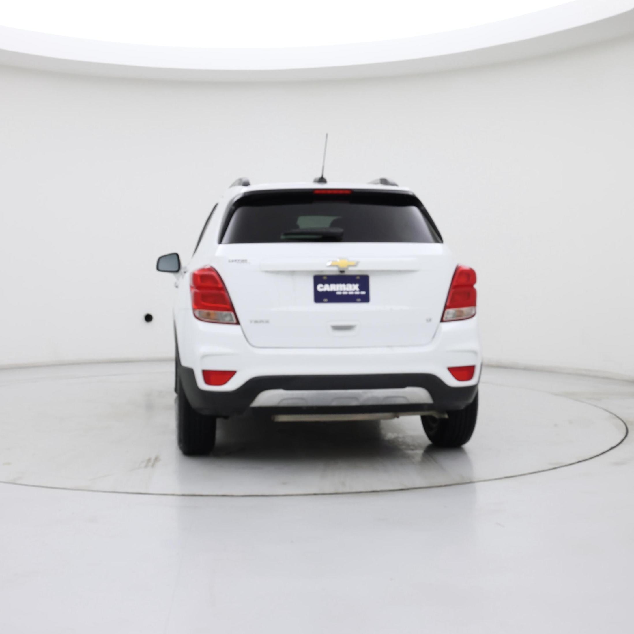Thumbnail: 2017 Chevrolet Trax - 6