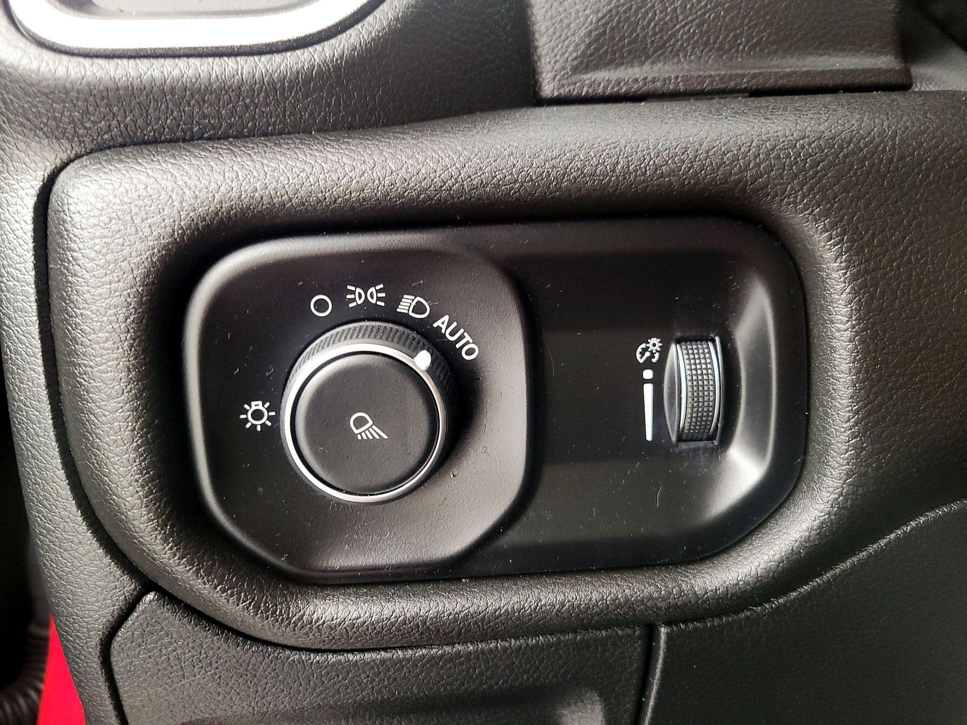 Thumbnail: 2024 RAM 1500 - 13