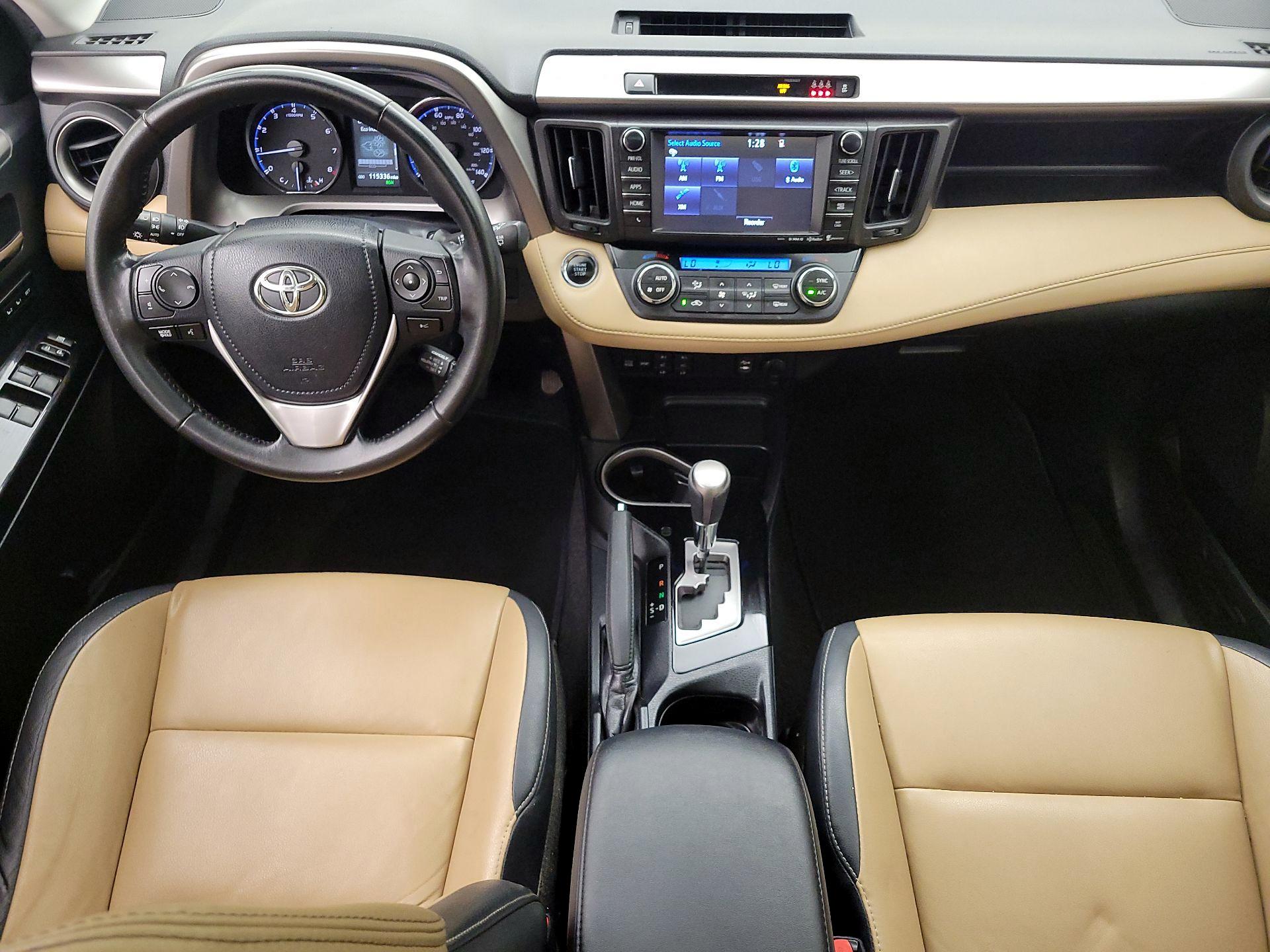 Thumbnail: 2017 Toyota RAV4 - 9