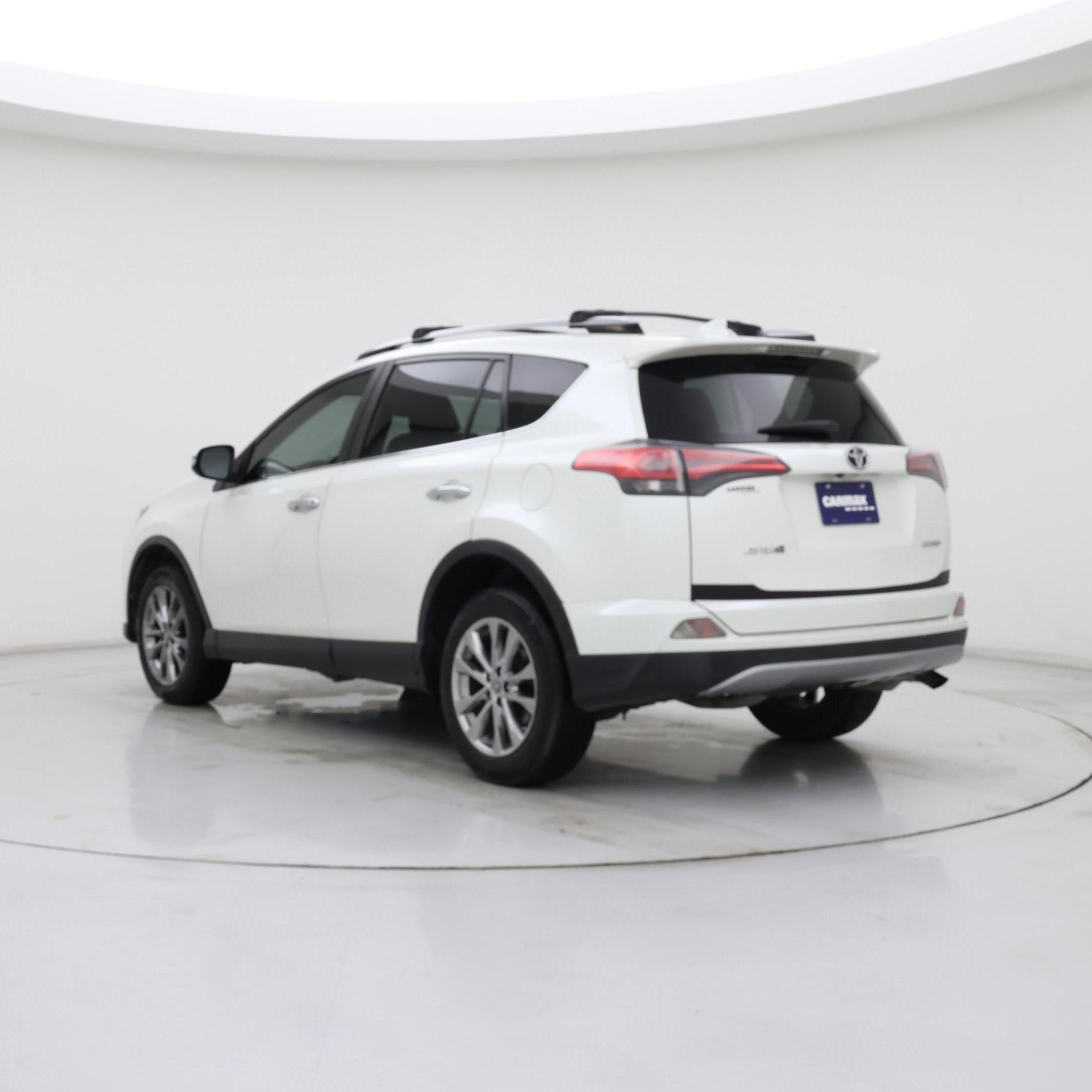 Thumbnail: 2017 Toyota RAV4 - 2