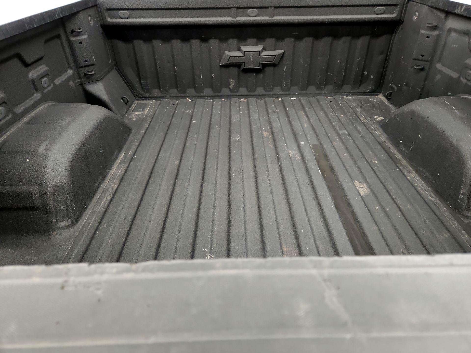 Thumbnail: 2023 Chevrolet Silverado 1500 - 20