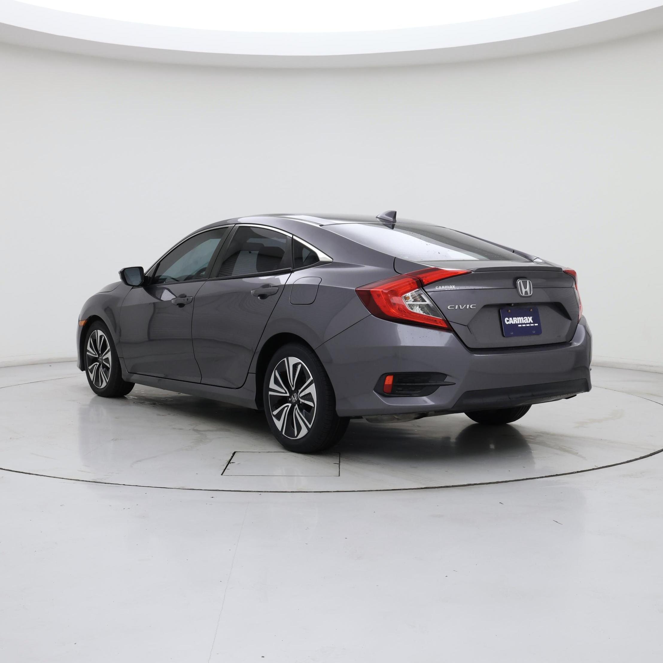 Thumbnail: 2017 Honda Civic - 2