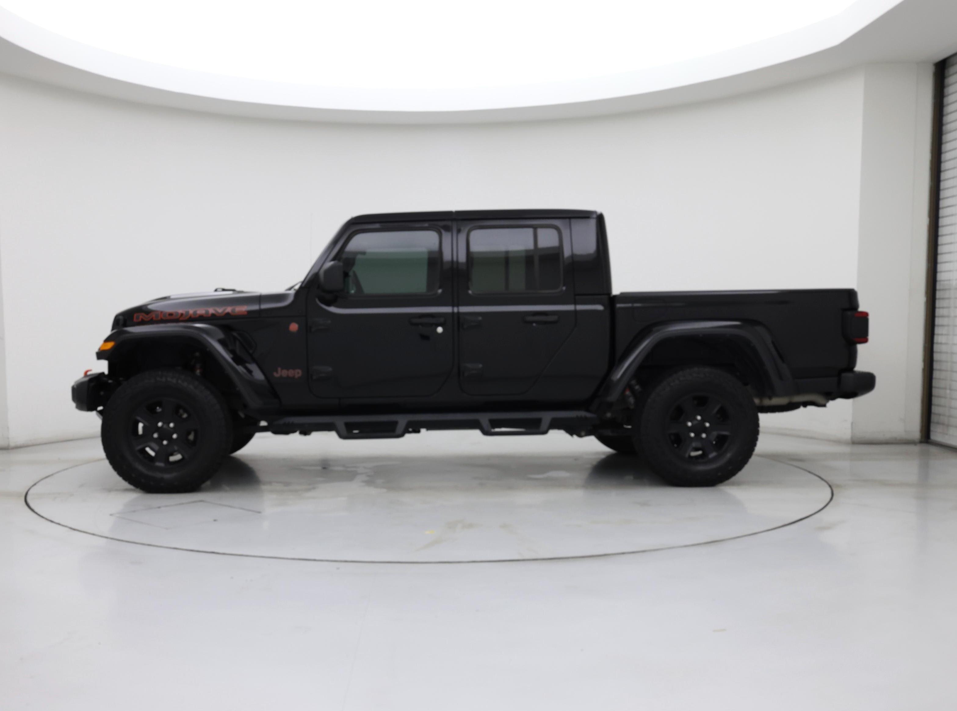 Thumbnail: 2022 Jeep Gladiator - 3