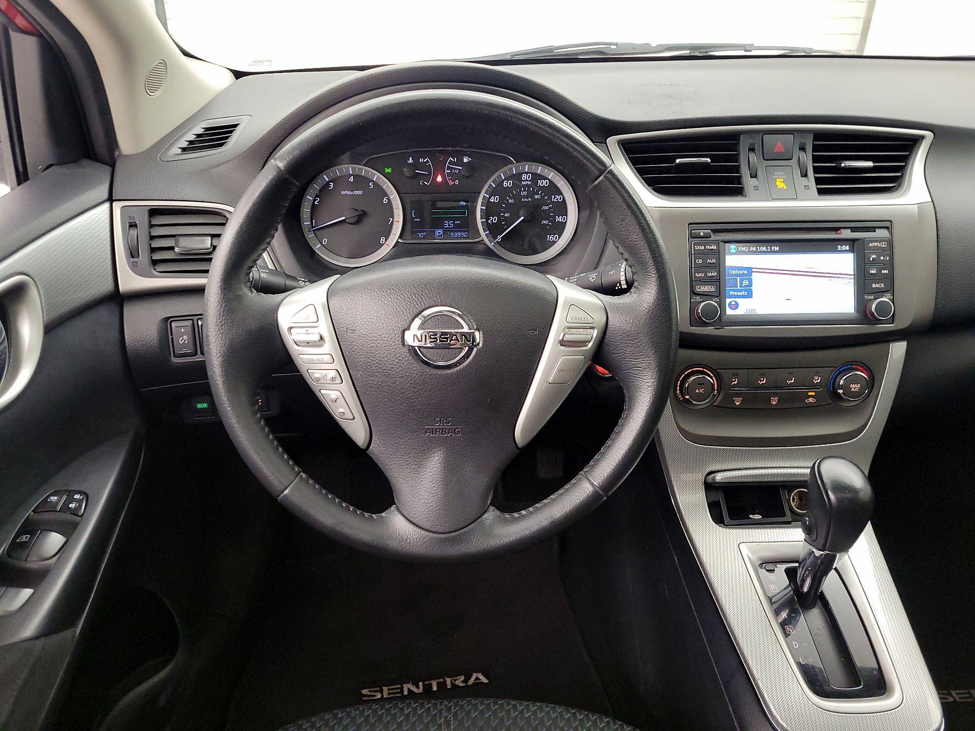 Thumbnail: 2014 Nissan Sentra - 10