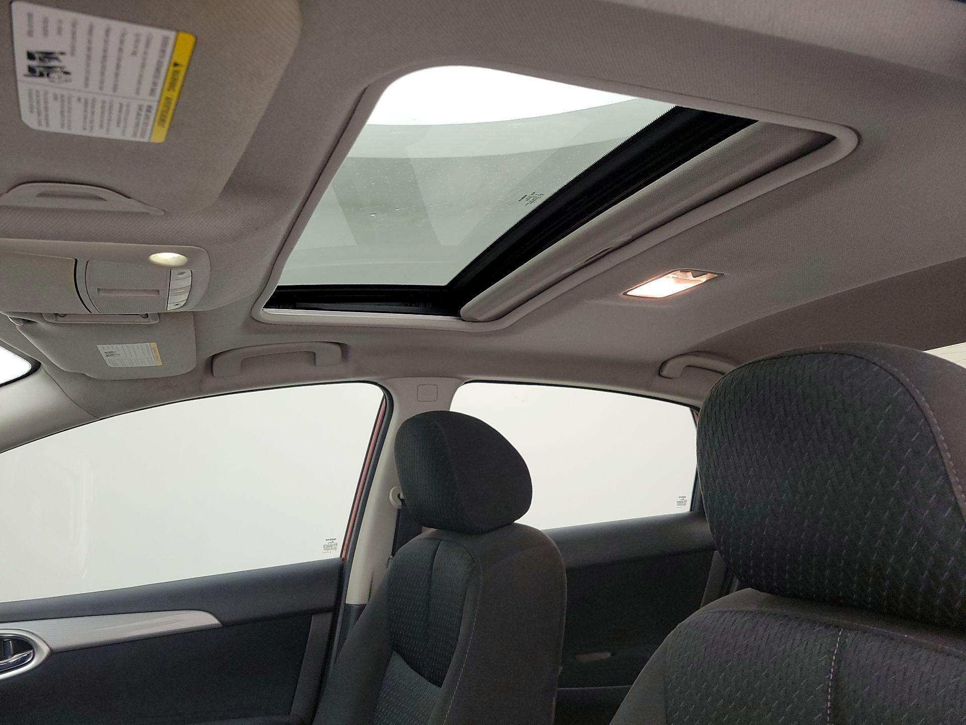 Thumbnail: 2014 Nissan Sentra - 20