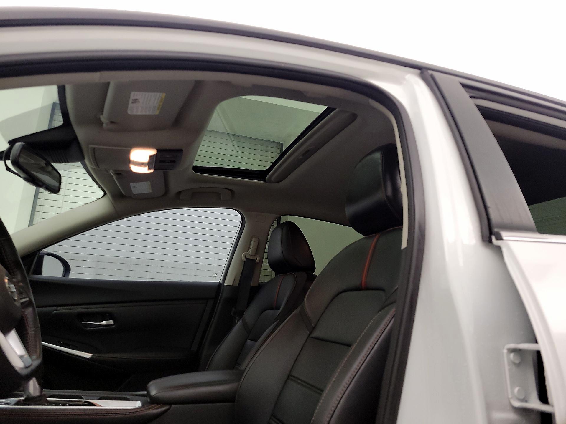 Thumbnail: 2021 Nissan Sentra - 19