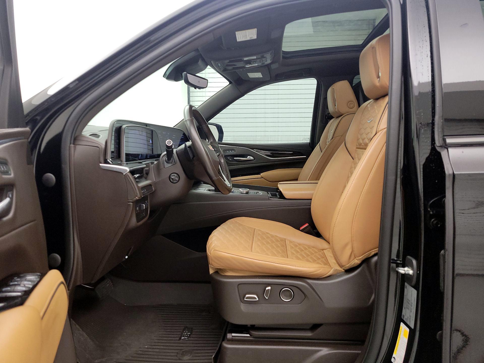 Thumbnail: 2021 Cadillac Escalade - 11