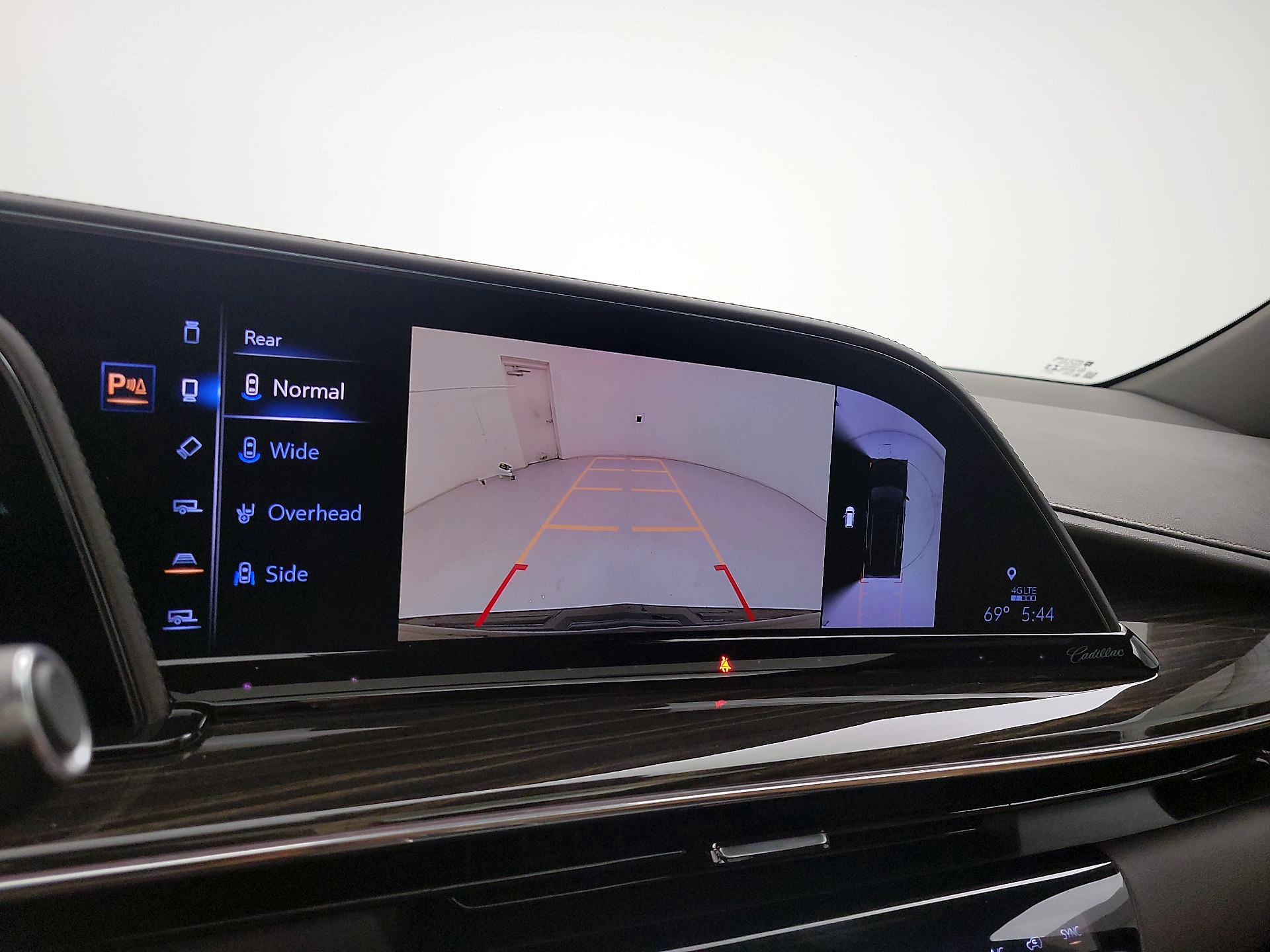 Thumbnail: 2021 Cadillac Escalade - 15
