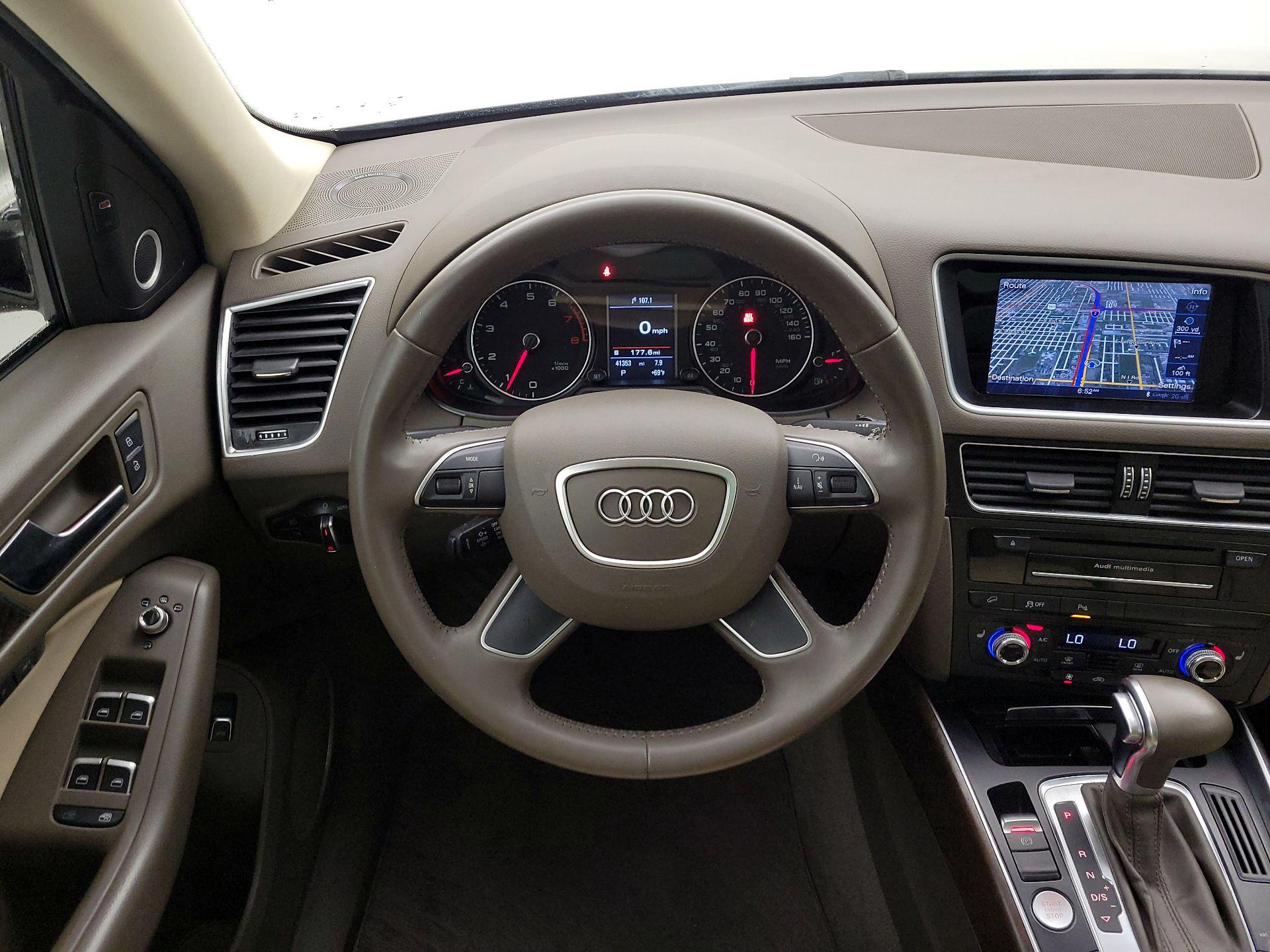 Thumbnail: 2016 Audi Q5 - 10