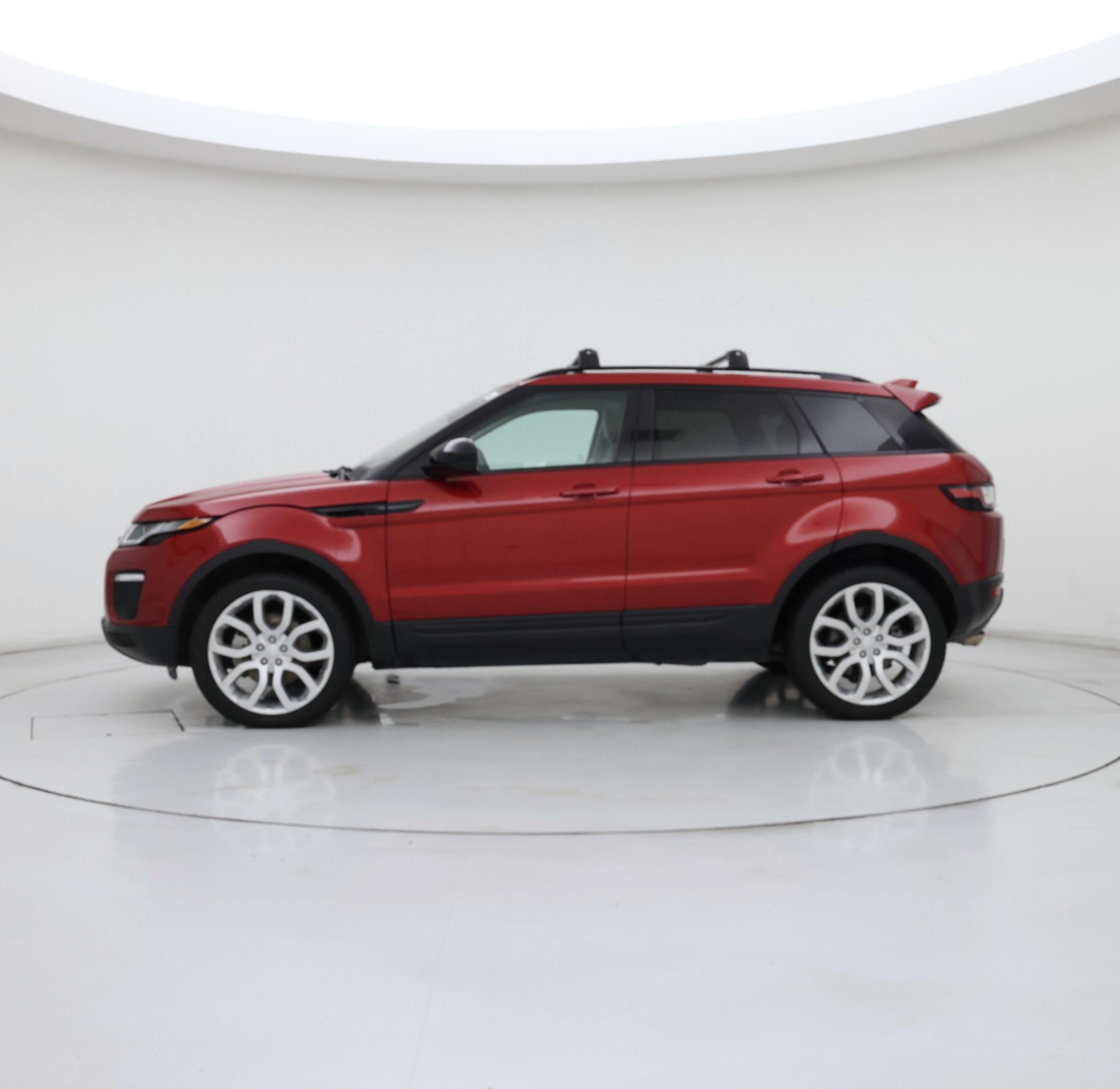 Thumbnail: 2017 Land Rover Range Rover Evoque - 3