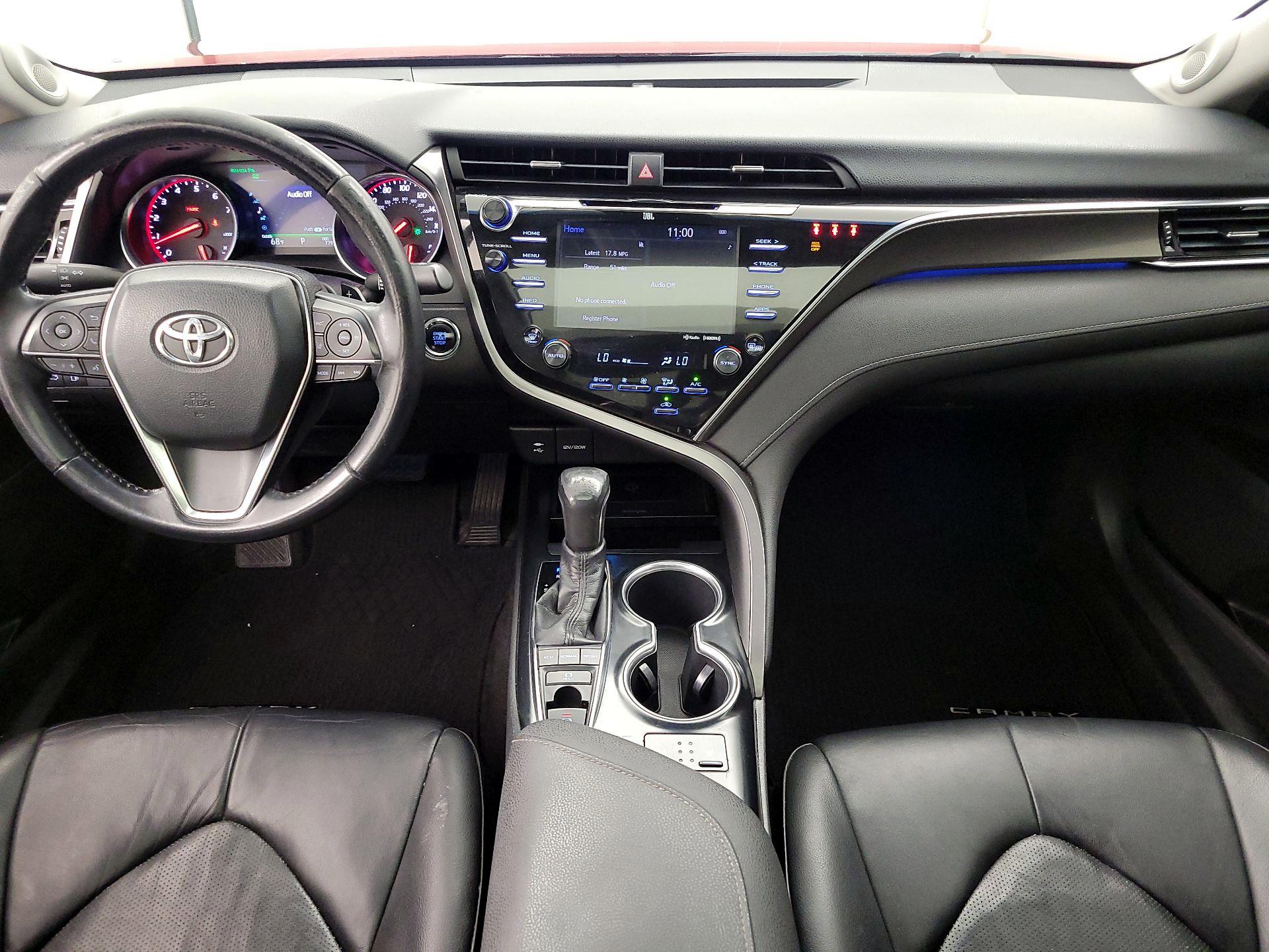 Thumbnail: 2018 Toyota Camry - 9